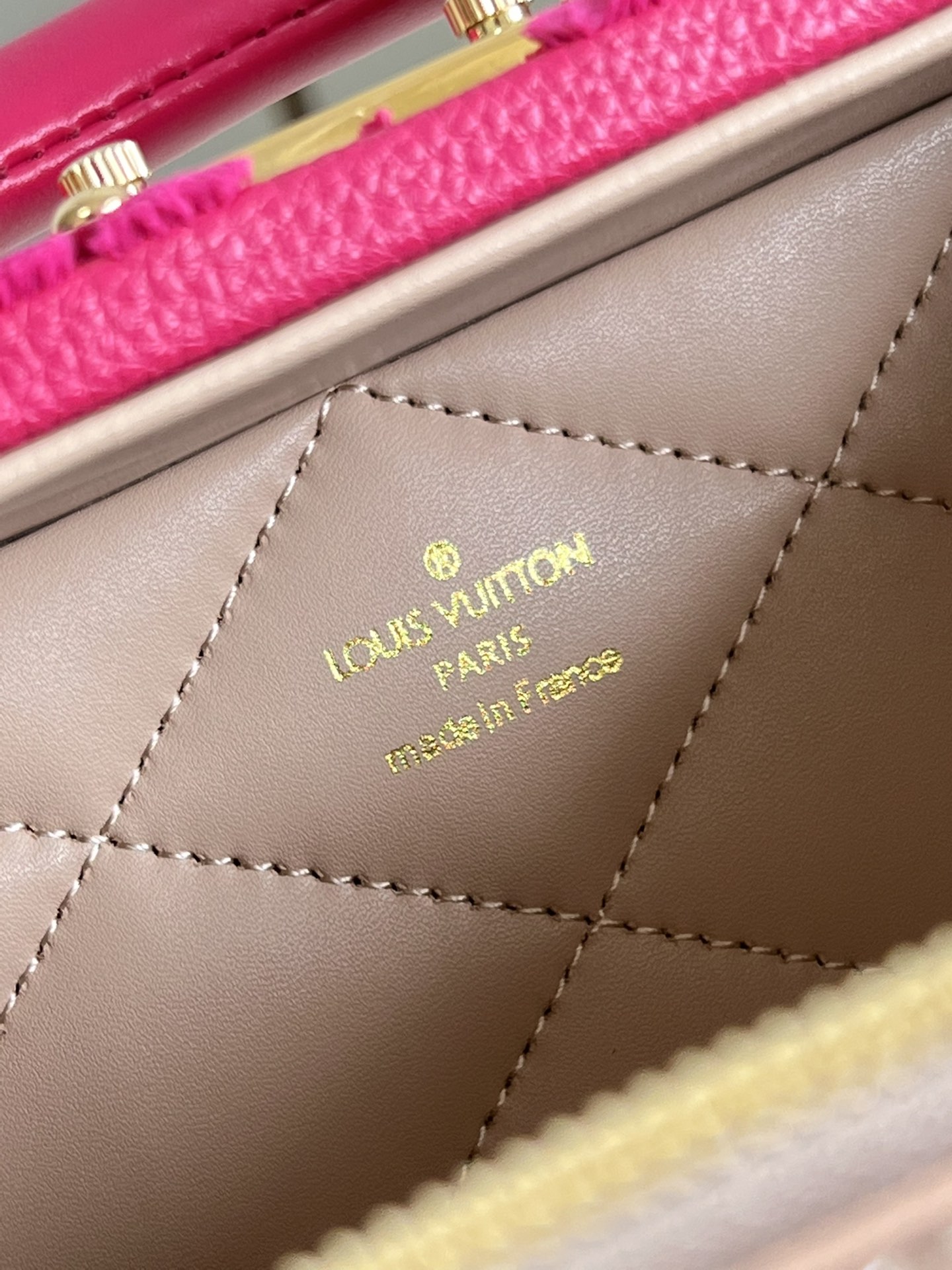 l**is V*t*n petite valise