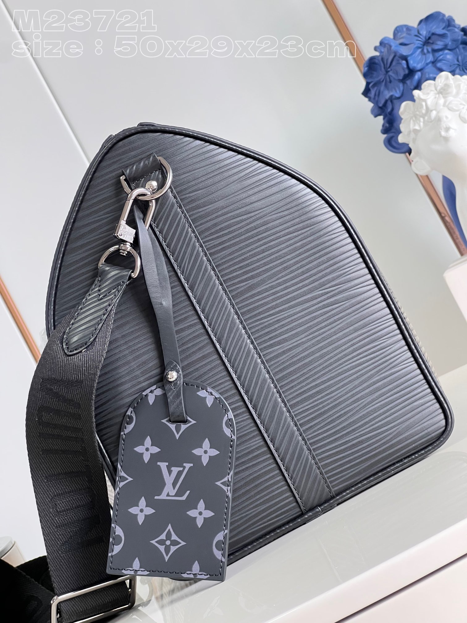 l**is V*t*n keepall bandoulière 50