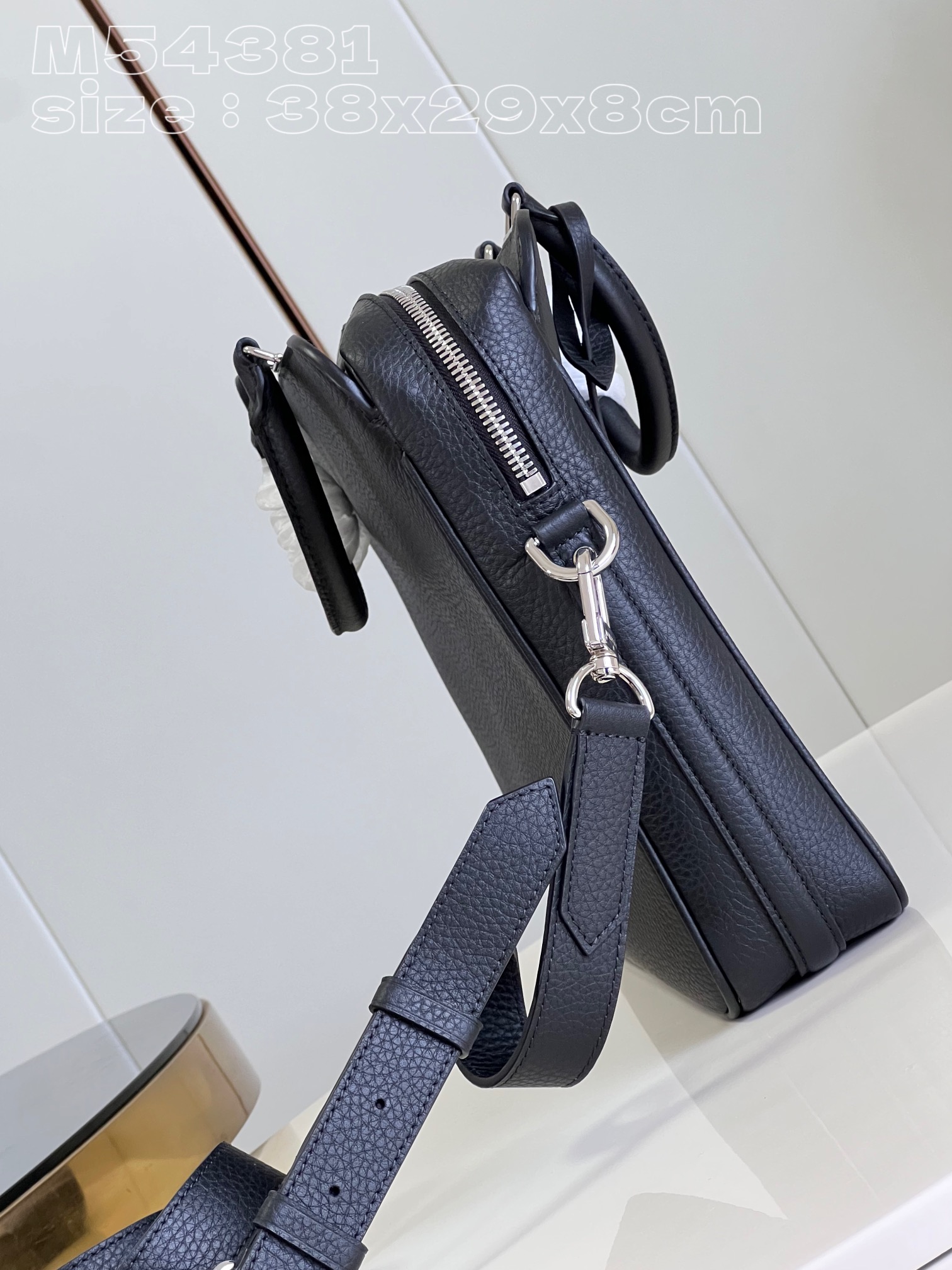 l**is V*t*n armand briefcase