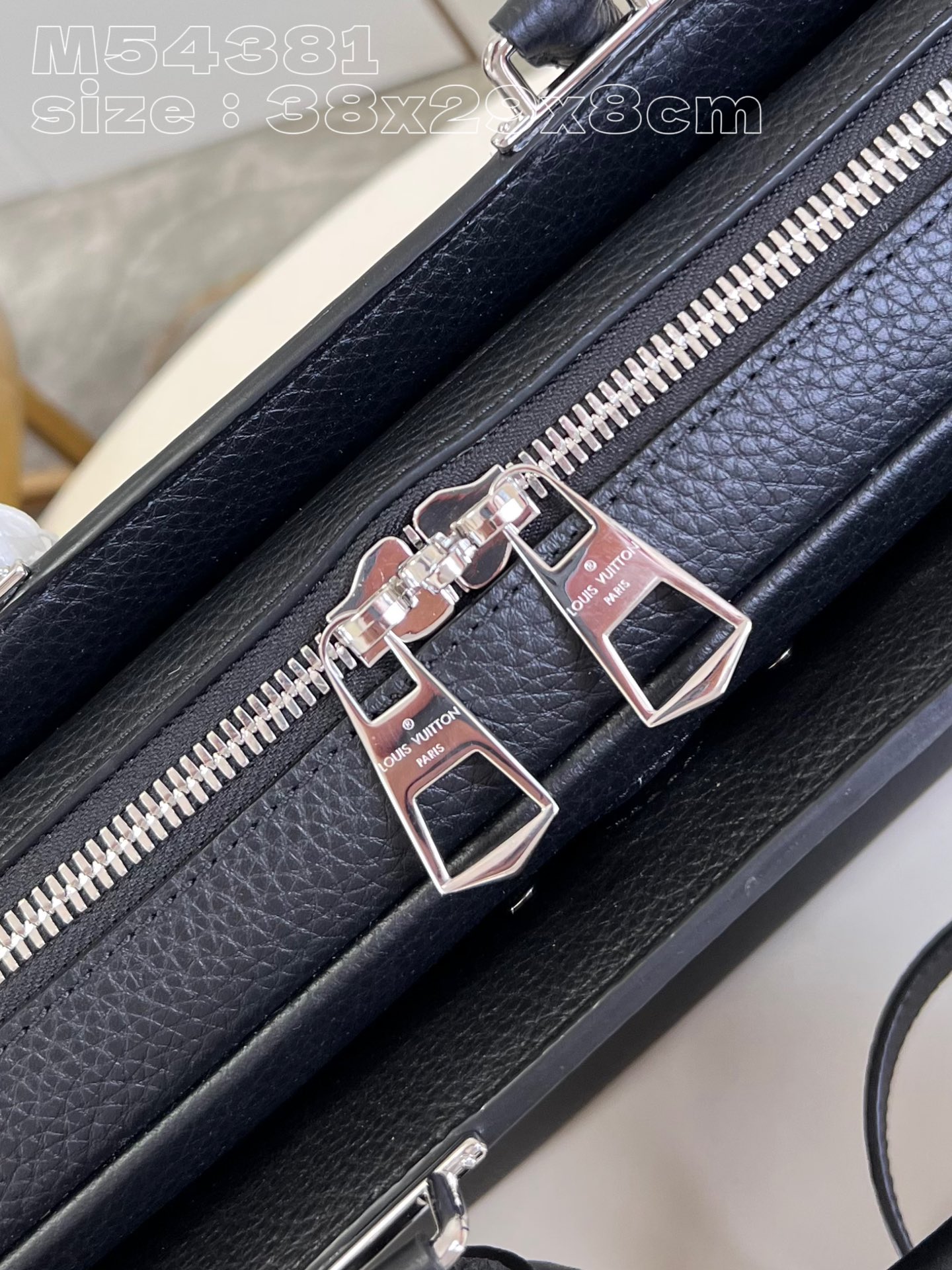 l**is V*t*n armand briefcase