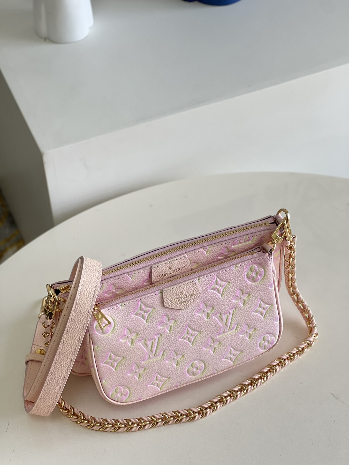 l**is V*t*n multi pochette accessories