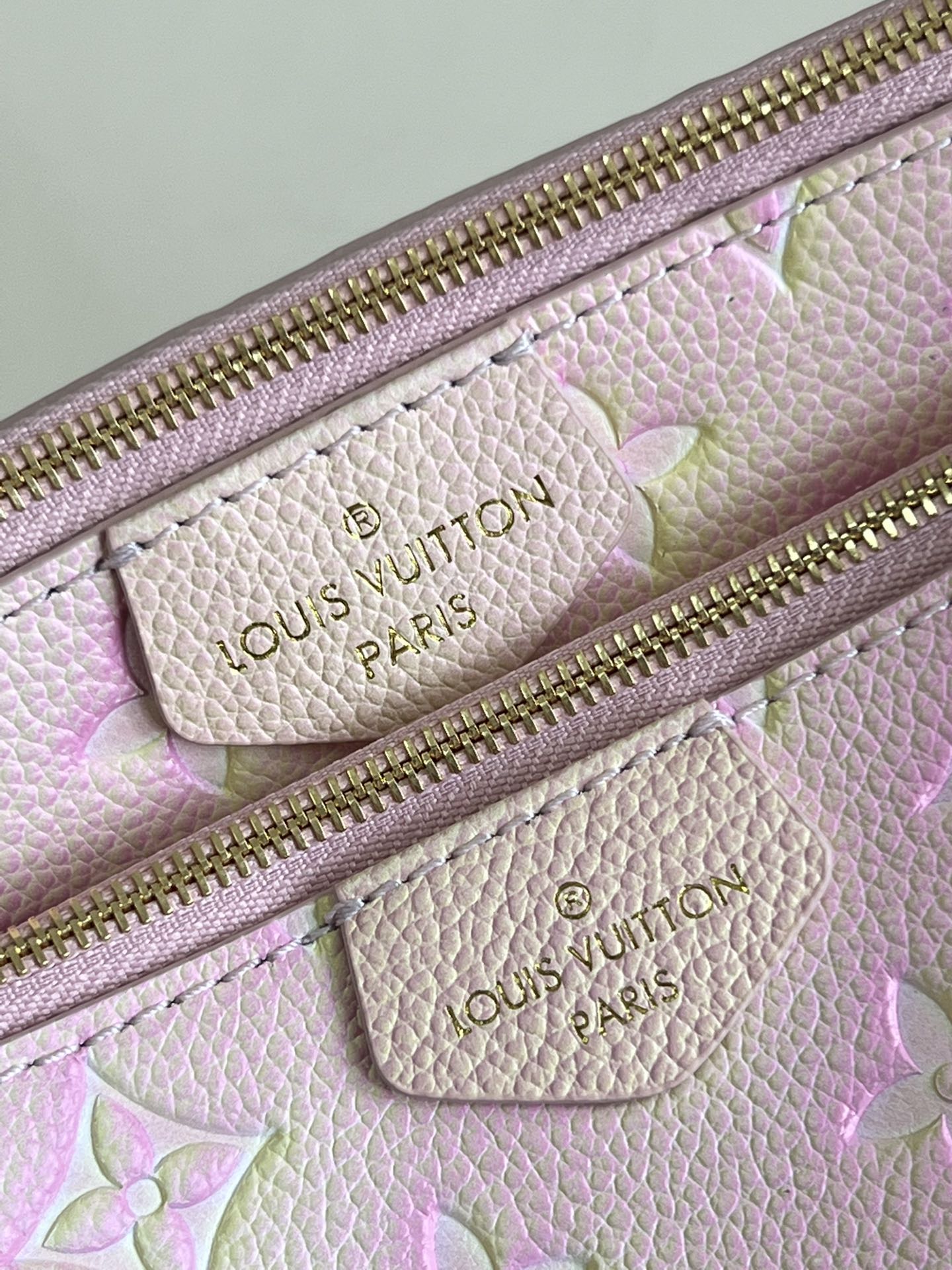 l**is V*t*n multi pochette accessories