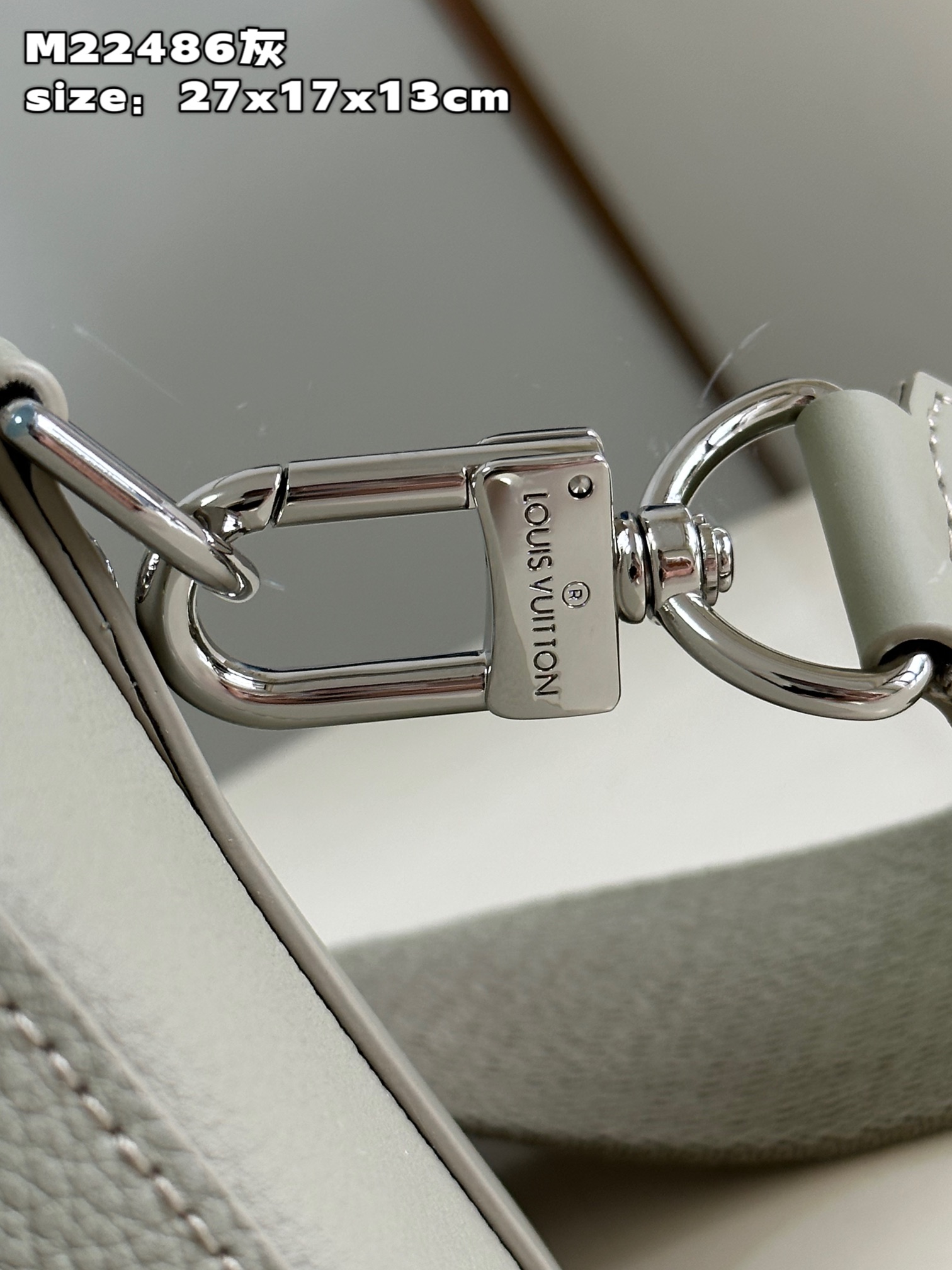 l**is V*t*n city keepall