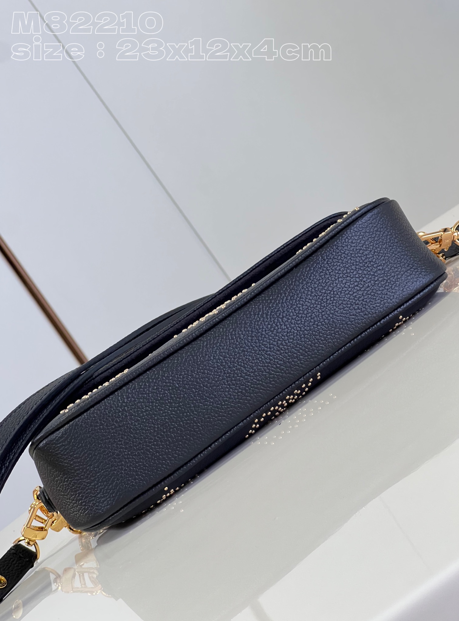 l**is V*t*n wallet on chain ivy