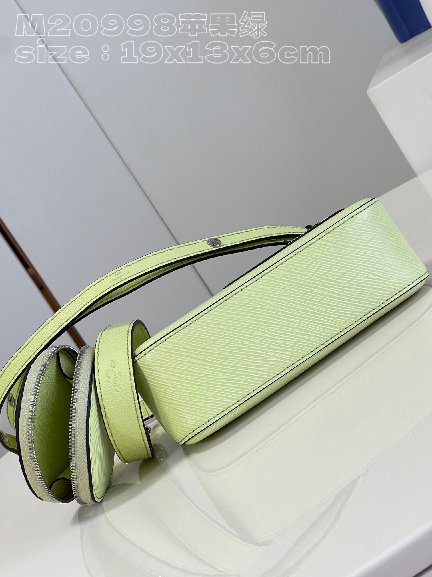 l**is V*t*n marellini handbag