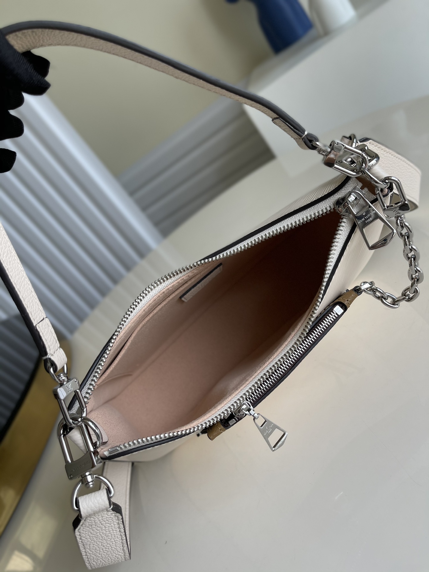 l**is V*t*n  marelle handbag