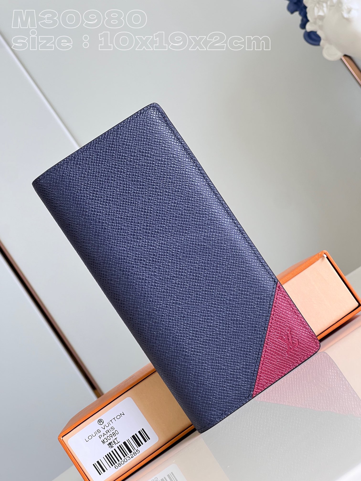 l**is V*t*n brazza wallet