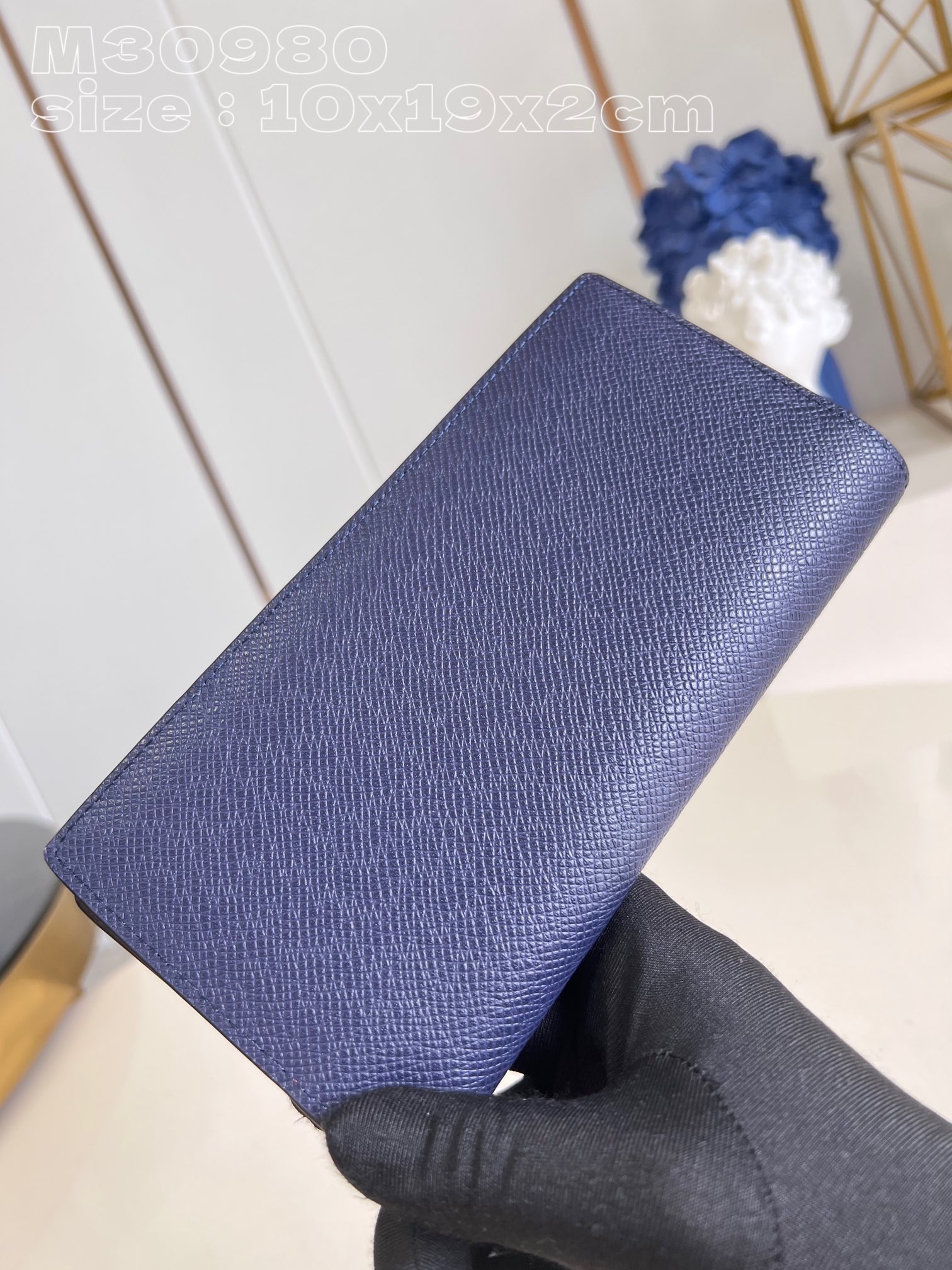 l**is V*t*n brazza wallet