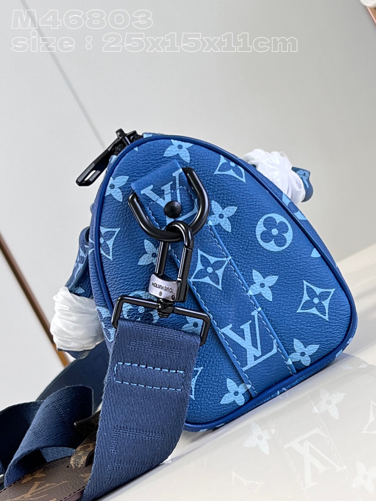 l**is V*t*n  keepall bandoulière 25
