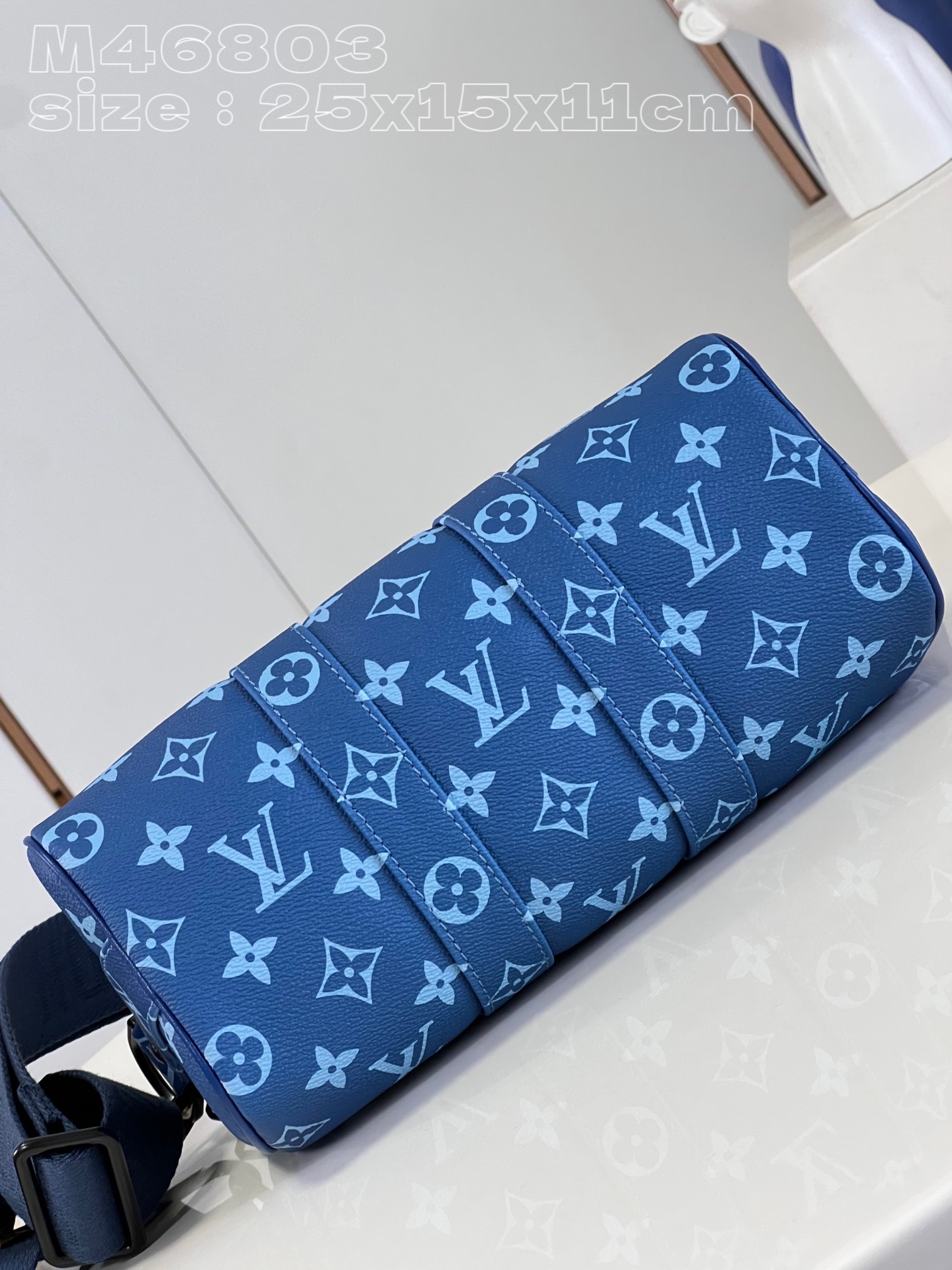 l**is V*t*n  keepall bandoulière 25