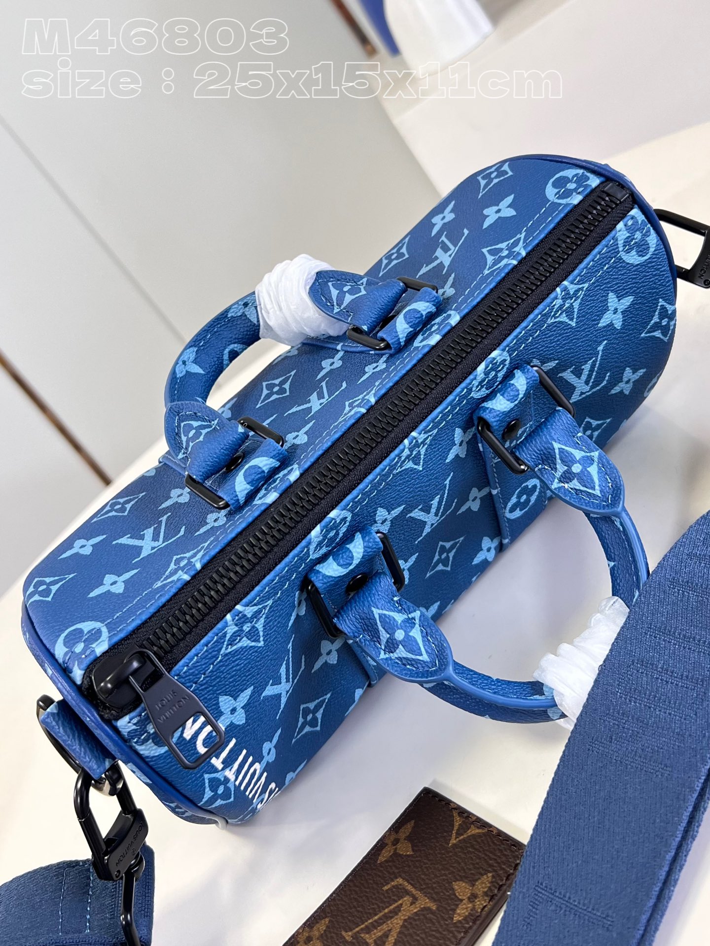 l**is V*t*n  keepall bandoulière 25