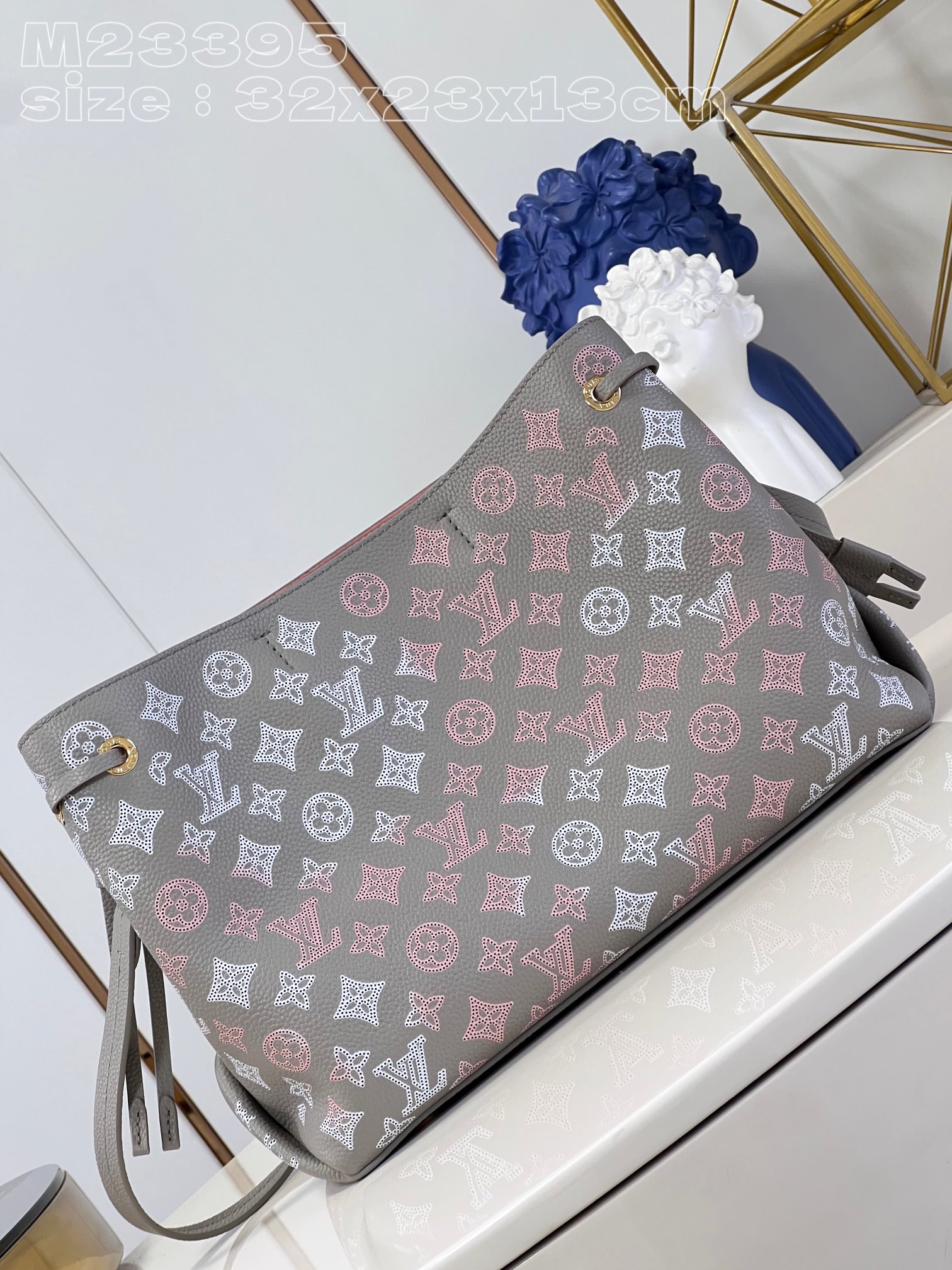 l**is V*t*n bella tote