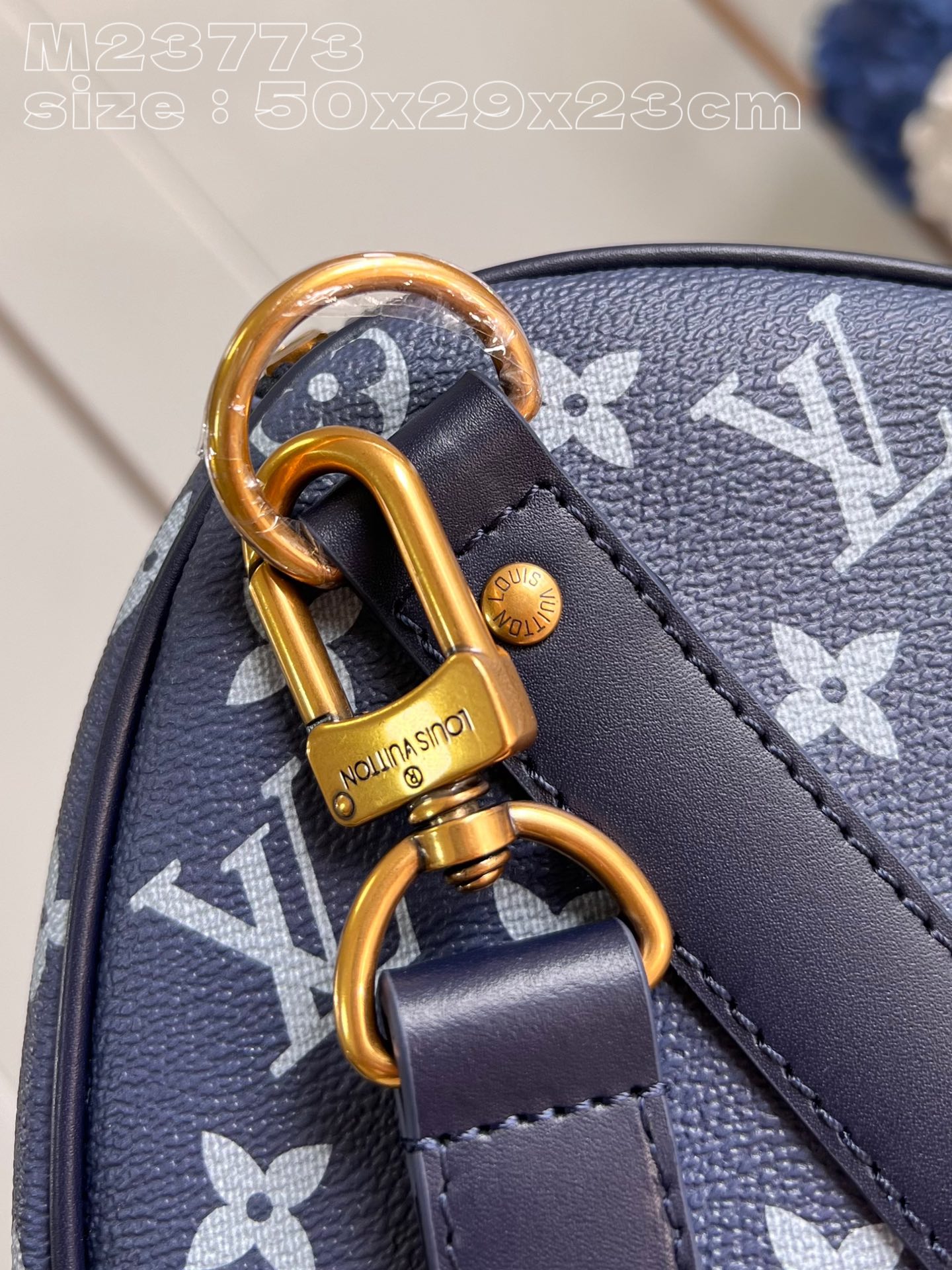 l**is V*t*n keepall bandoulière 50