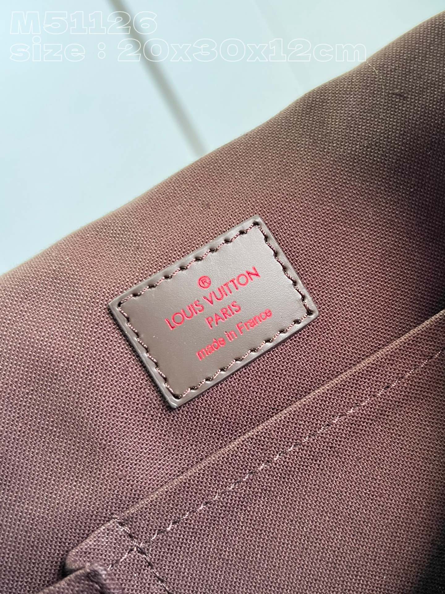 l**is V*t*n damier reporter melville brown