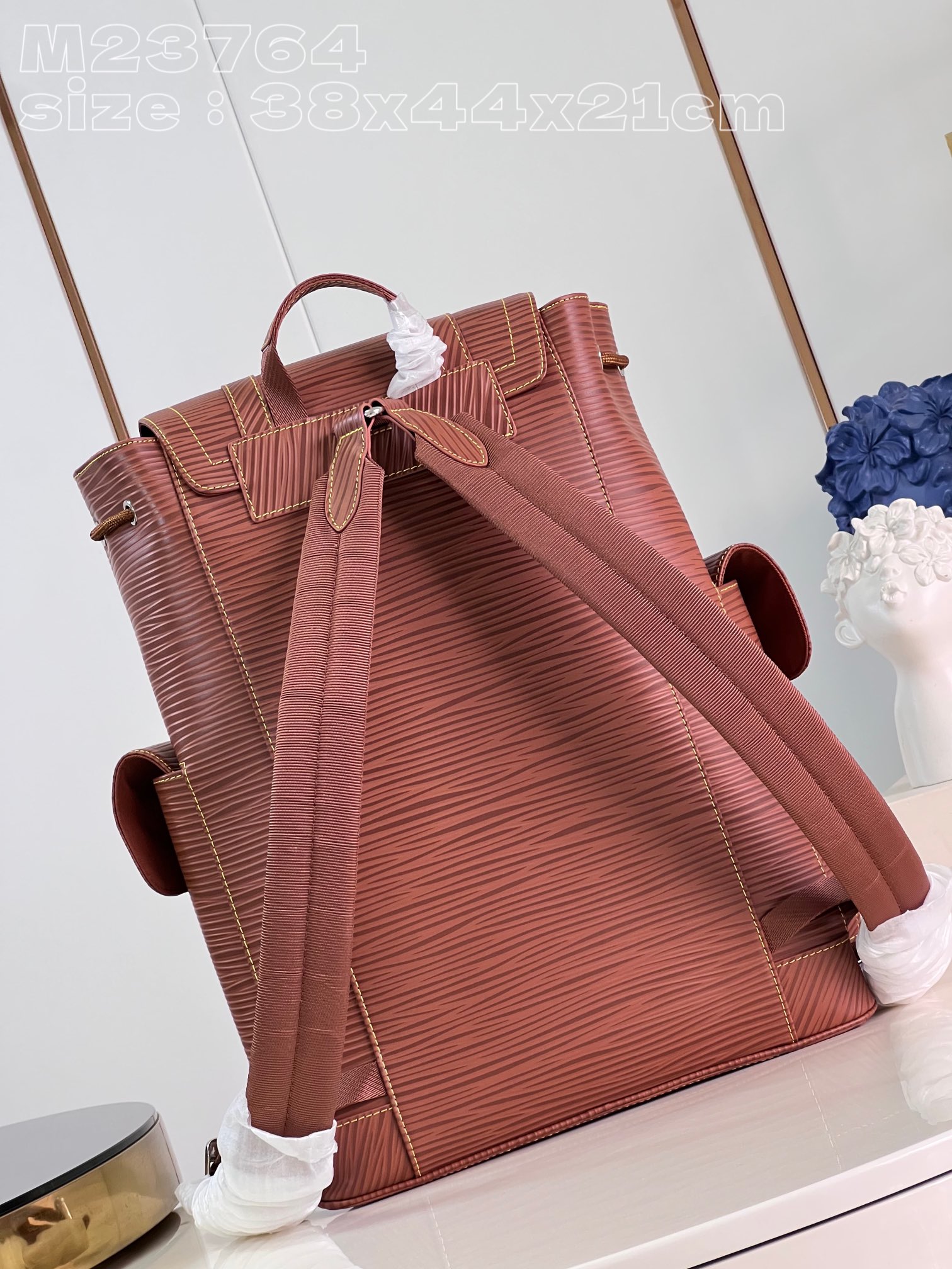 l**is V*t*n christopher medium backpack