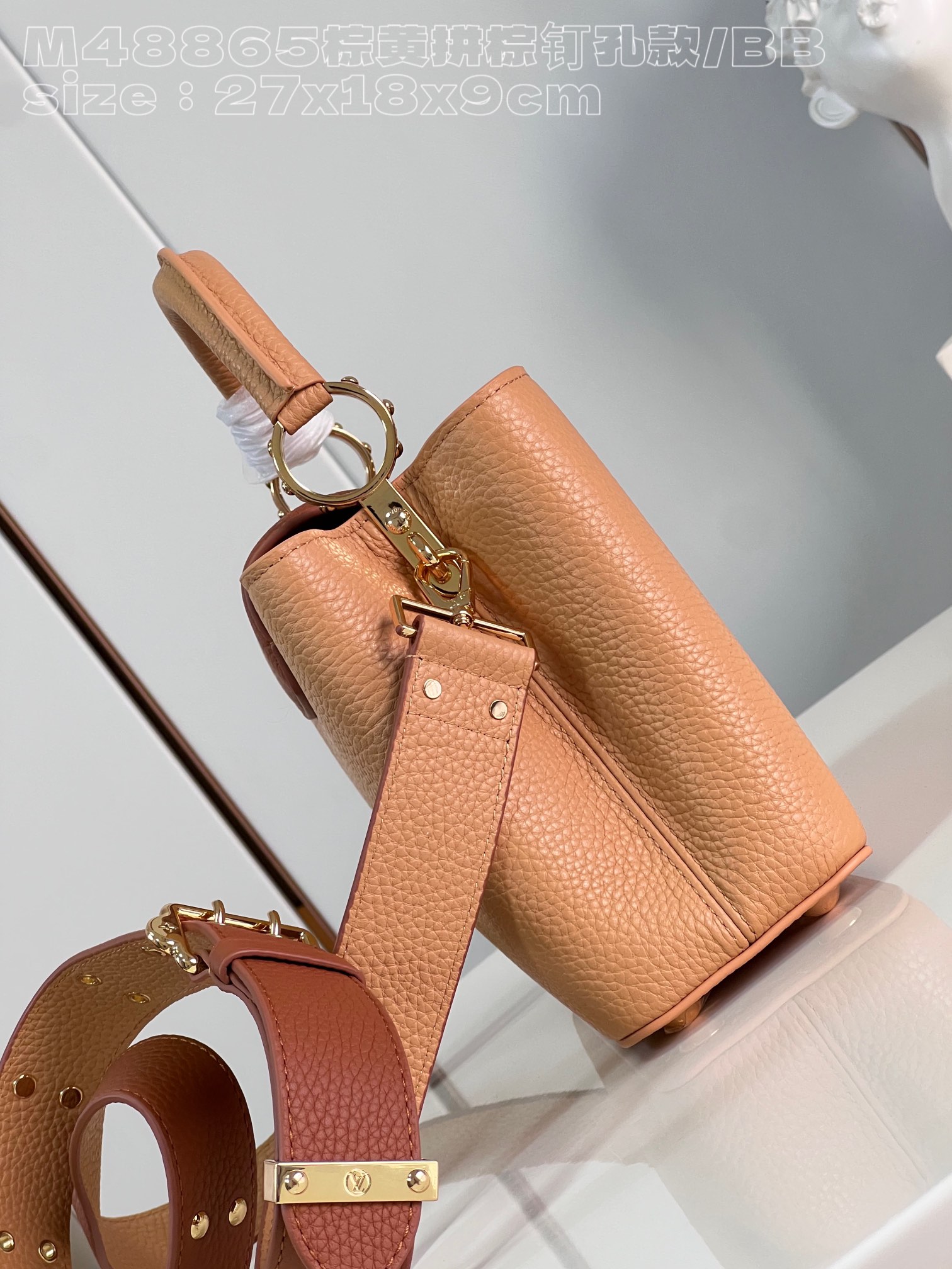 l**is V*t*n capucines bb handbag