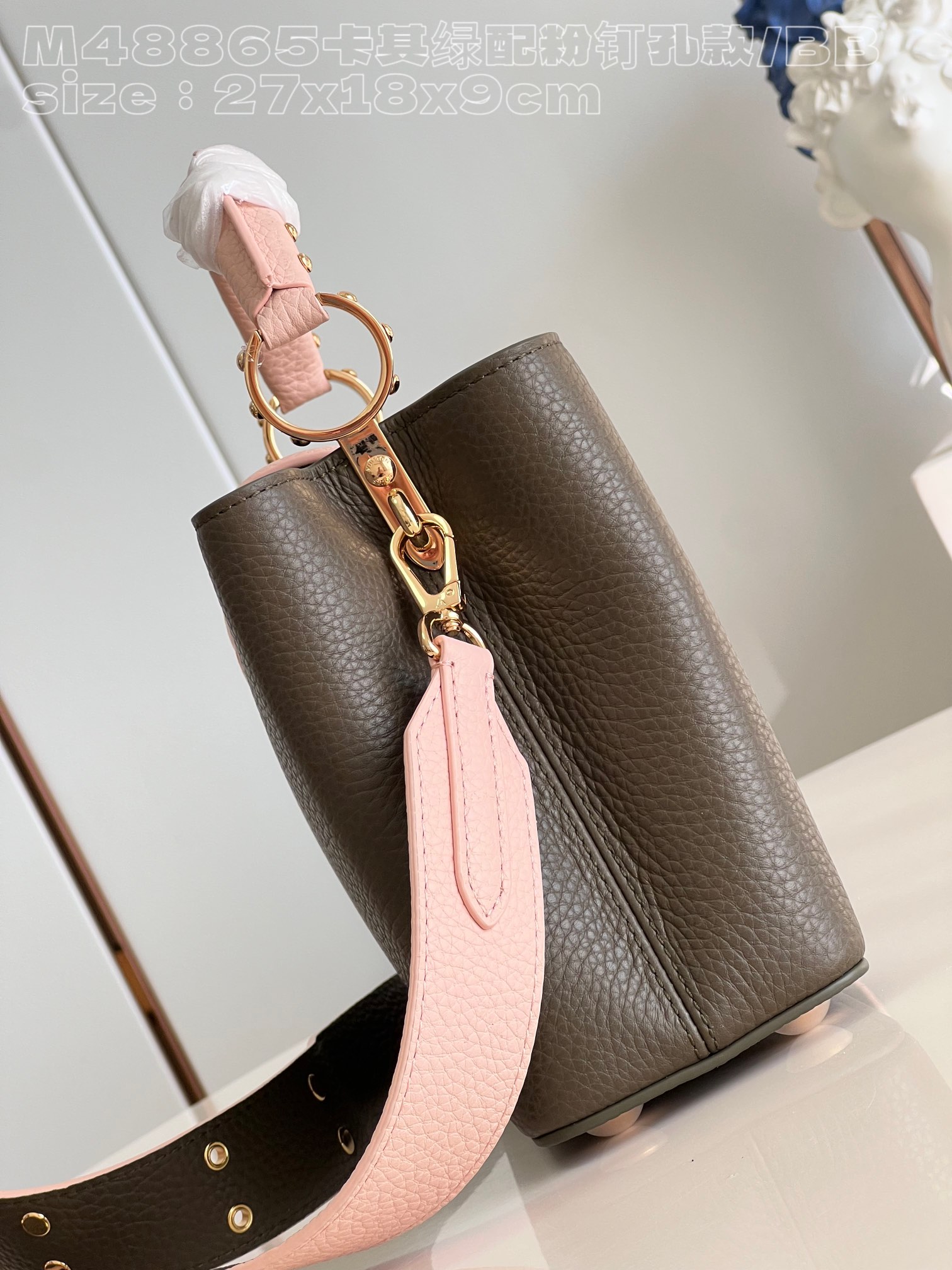l**is V*t*n capucines bb handbag