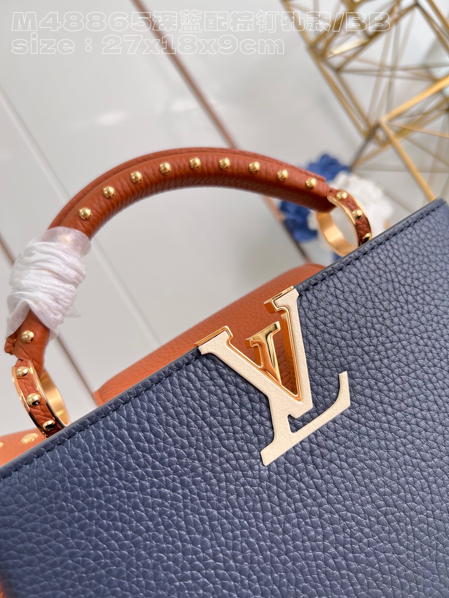 l**is V*t*n capucines bb handbag