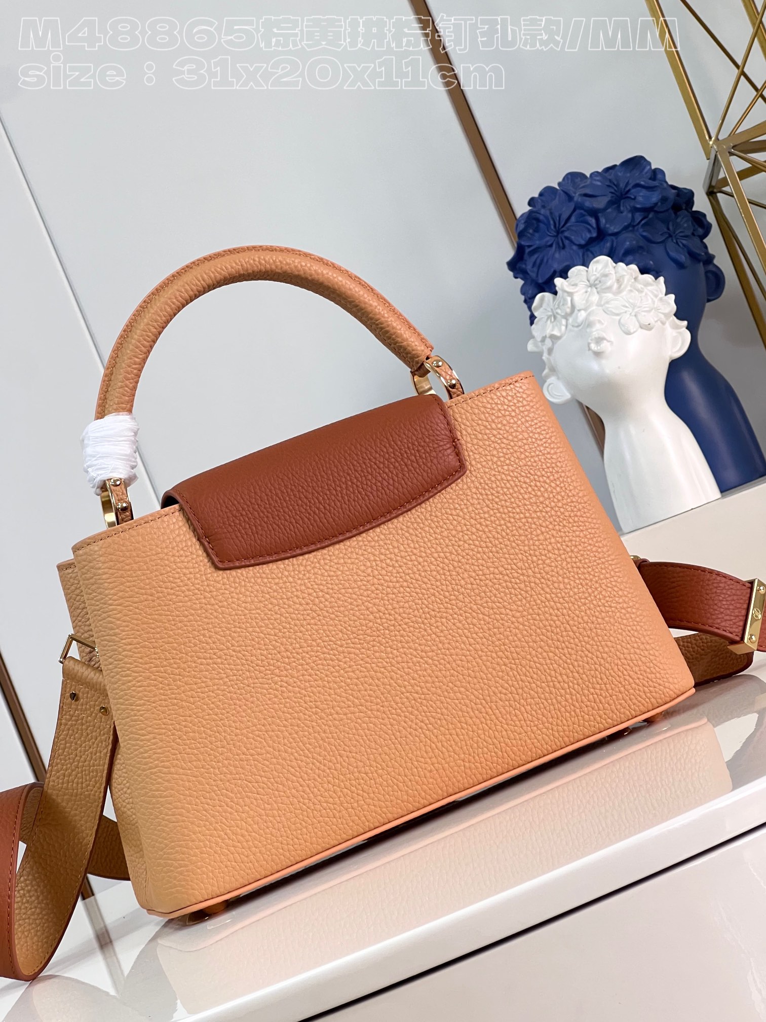l**is V*t*n capucines mm handbag