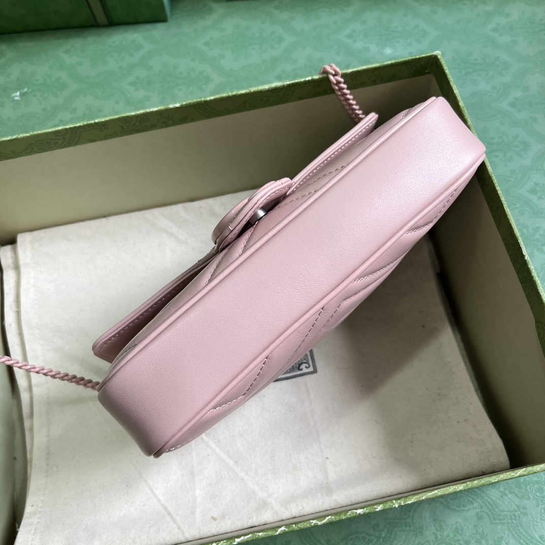 G*u*i gg marmont mini bag