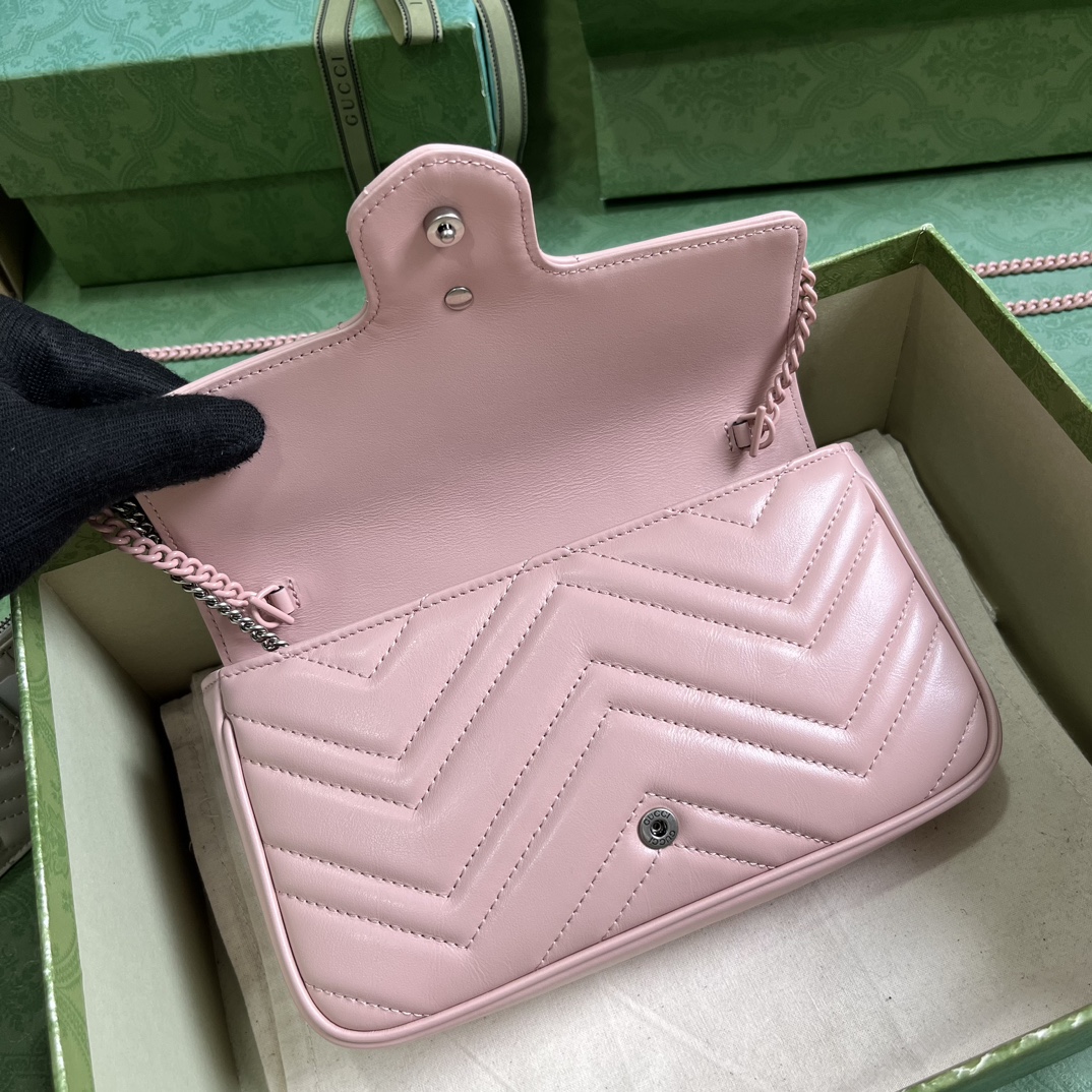 G*u*i gg marmont mini bag