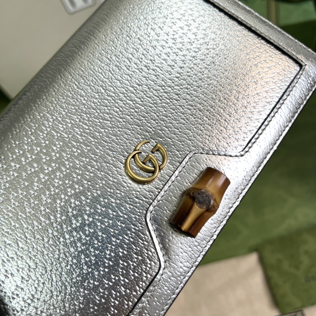 G*u*i diana mini bag with bamboo