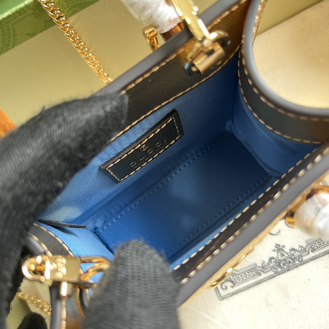 g*u*i diana S*per mini bag