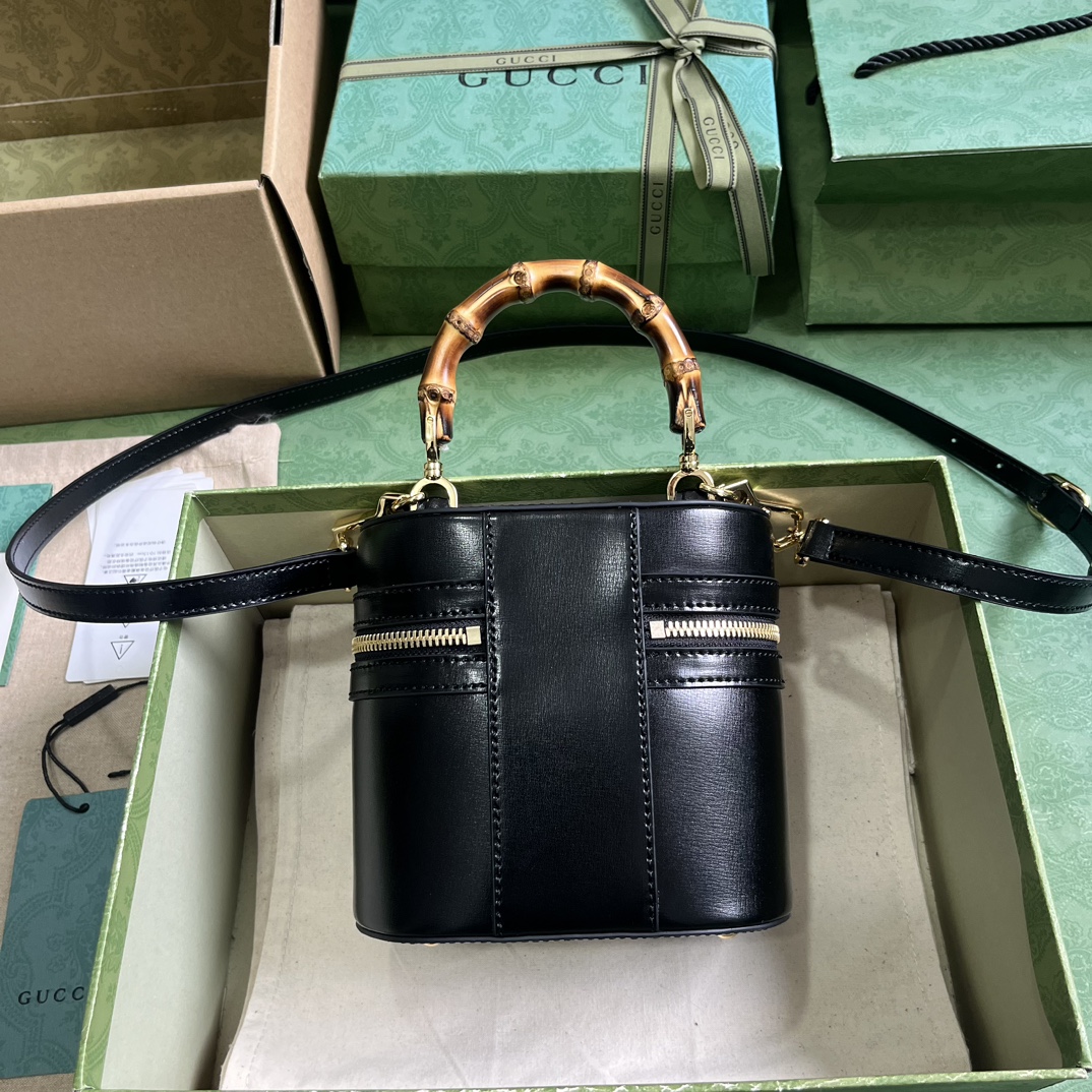 G*u*i mini bamboo shoulder bag