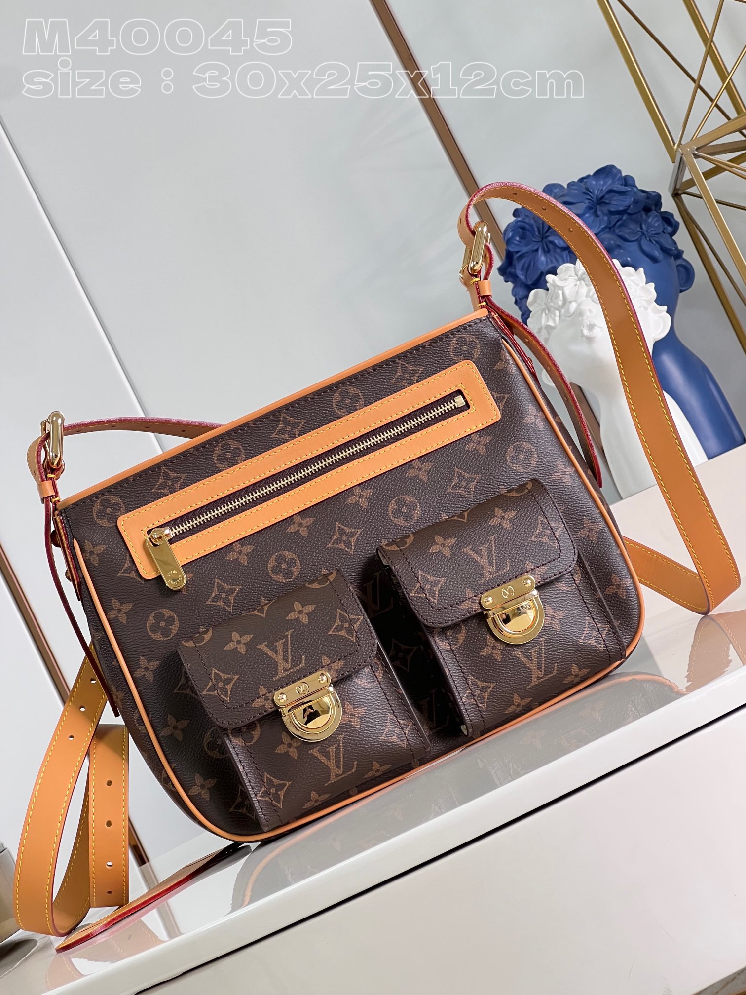 l**is V*t*n hudson gm bag
