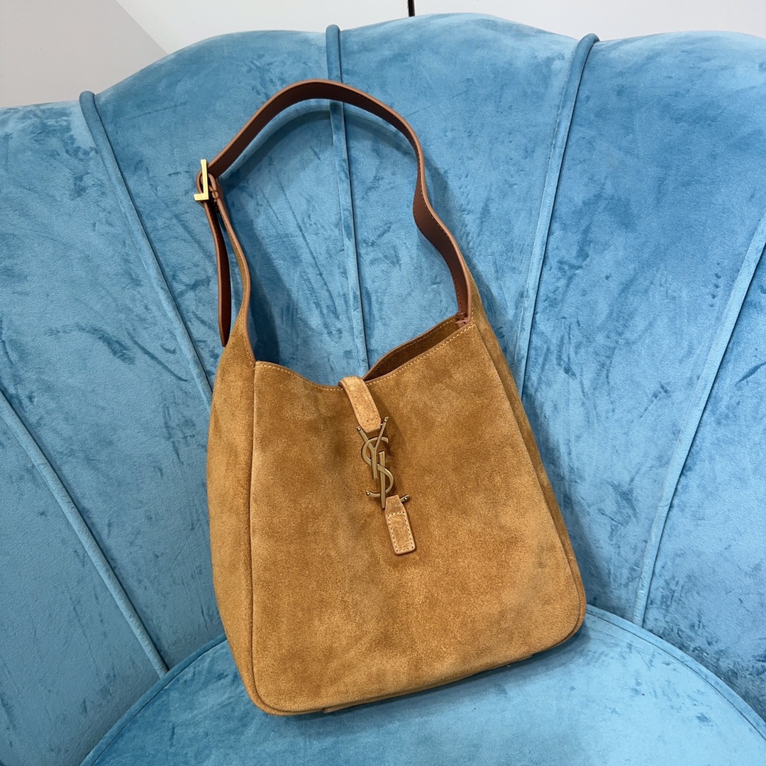 ysl le 5 À 7 S*pple small