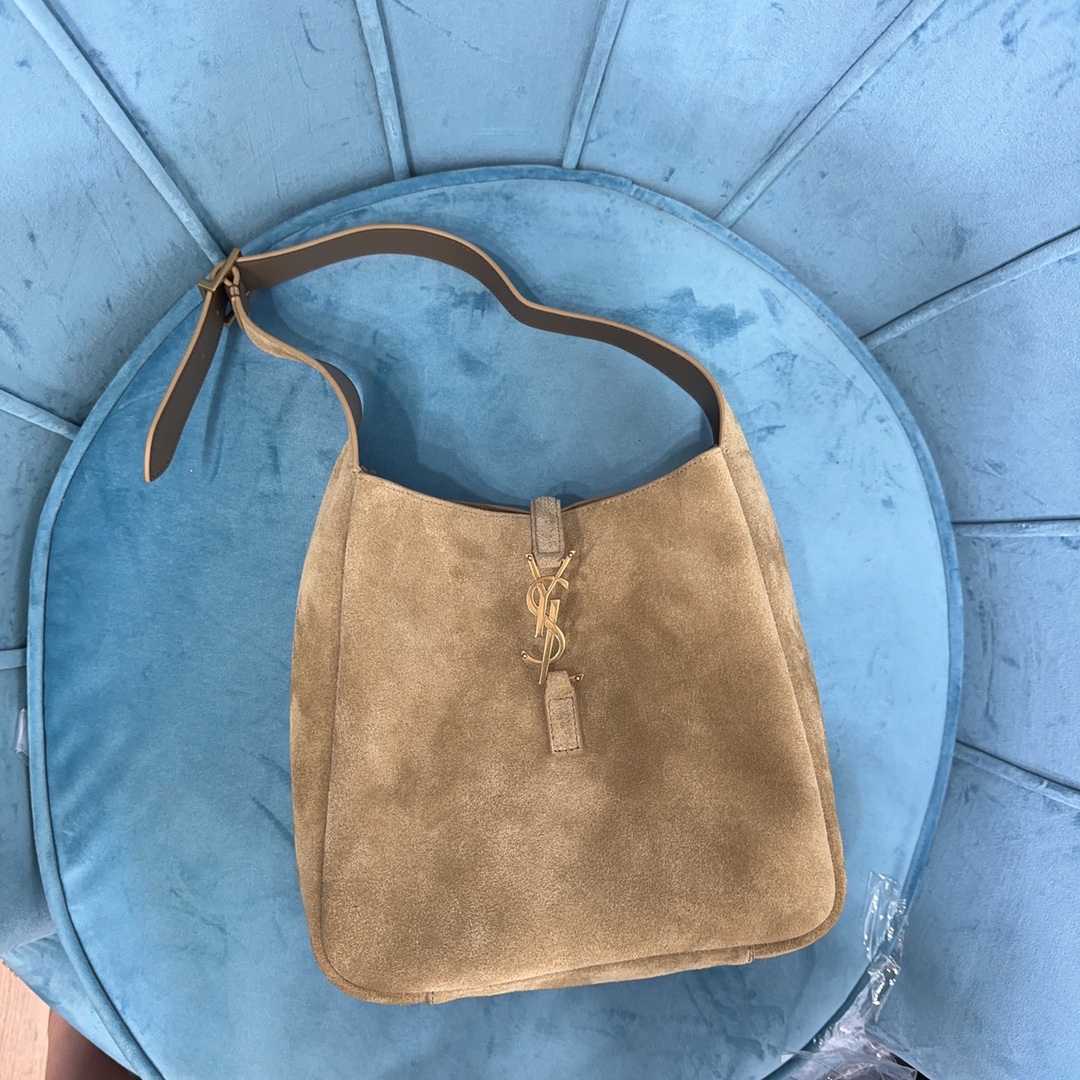 ysl le 5 À 7 S*pple small