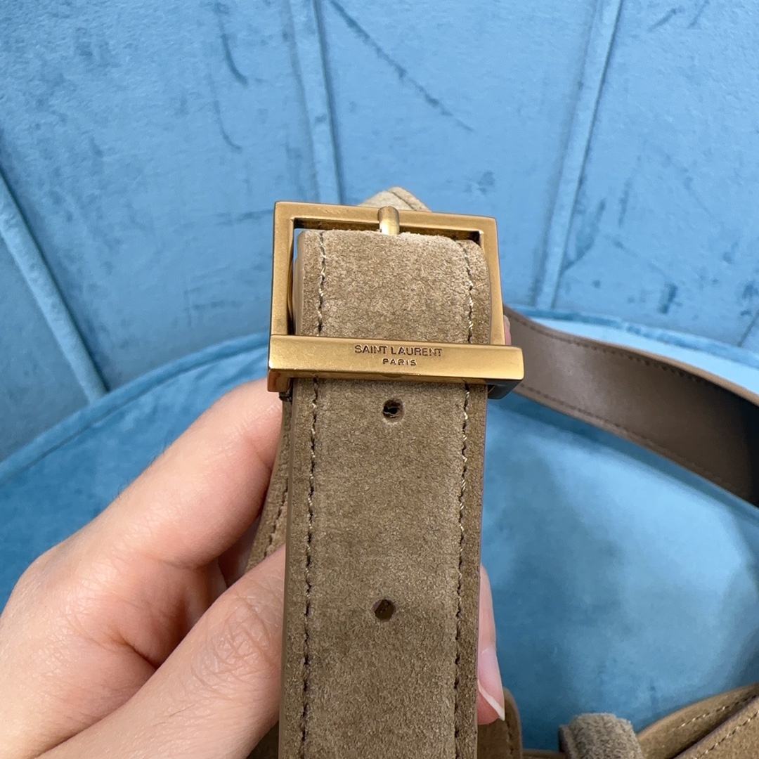 ysl le 5 À 7 S*pple small