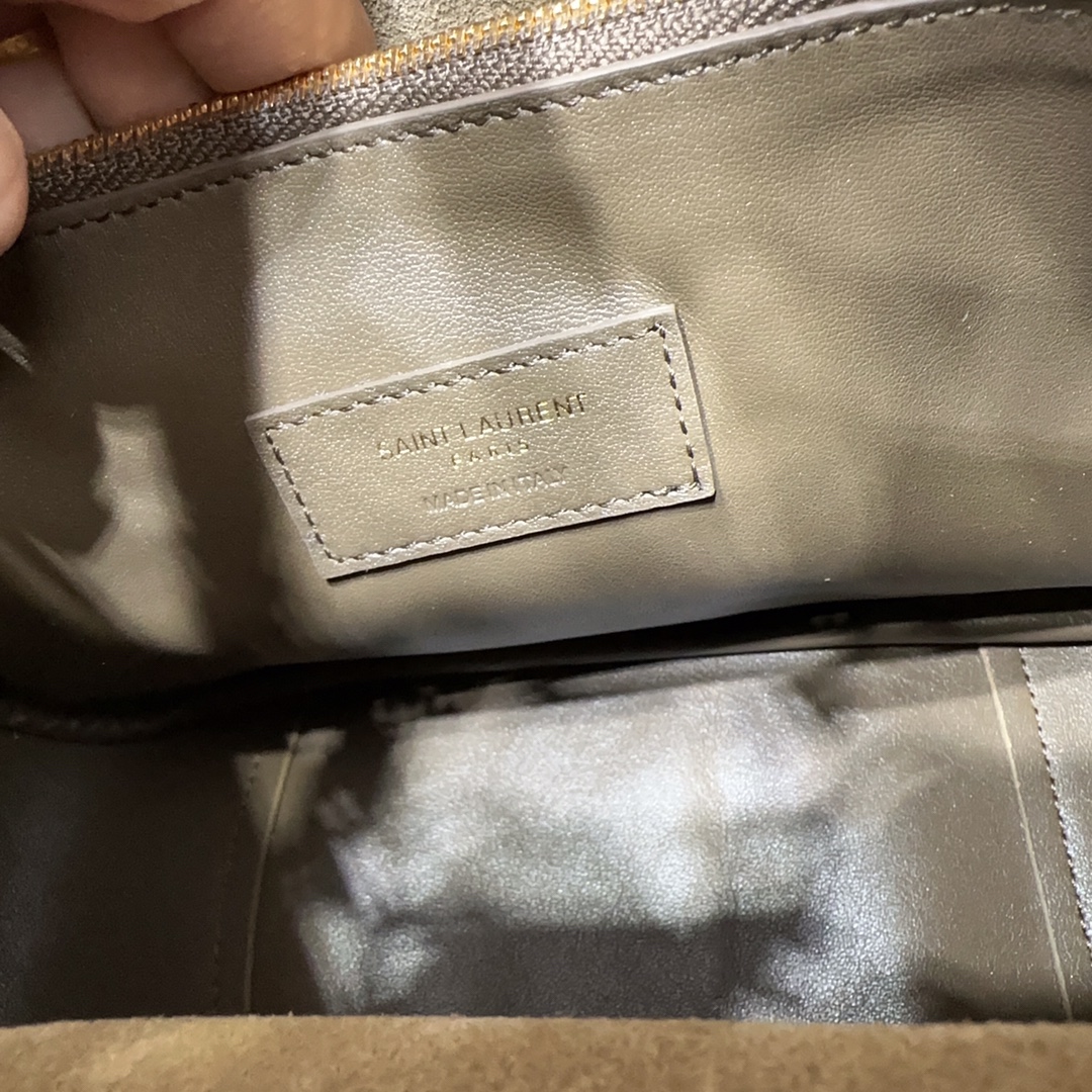 ysl le 5 À 7 S*pple small