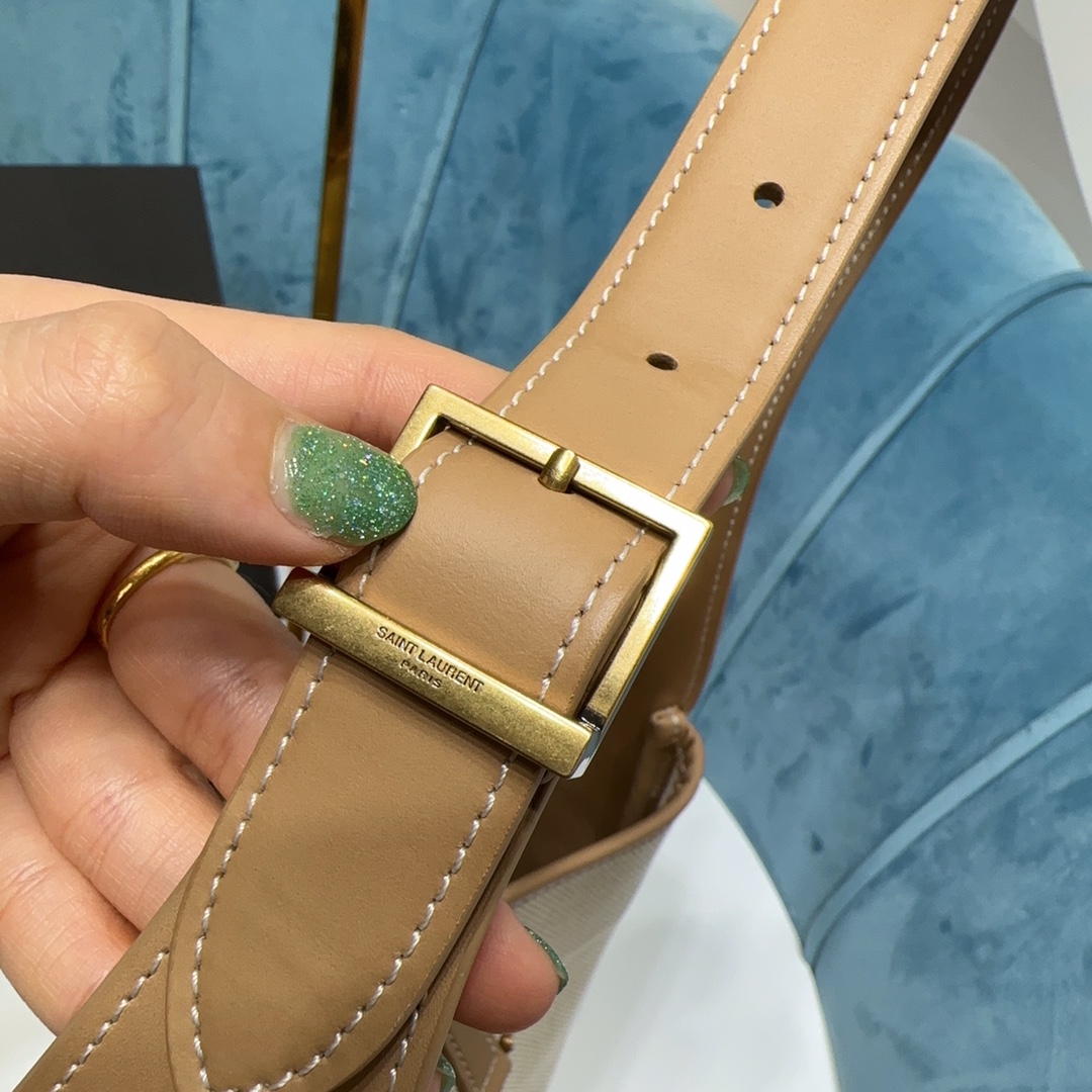 ysl le 5 À 7 S*pple small