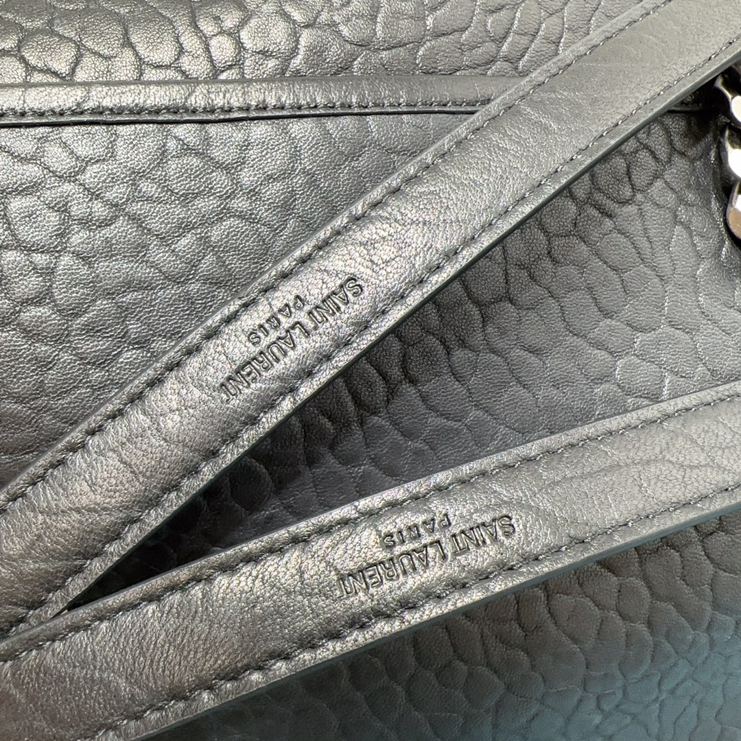 YSL NIKI OVERSIZED IN GRAINED LAMBSKIN