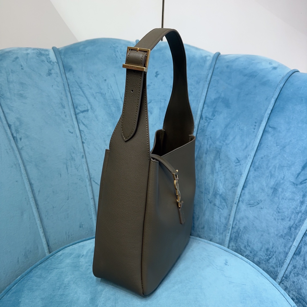 YSL LE5À7 SOFT SMALL Hobo Bag