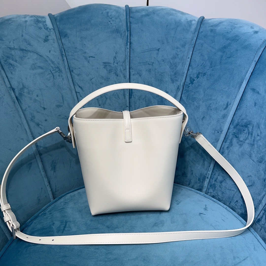 YSL LE 37 SMALL IN SHINY LEATHER