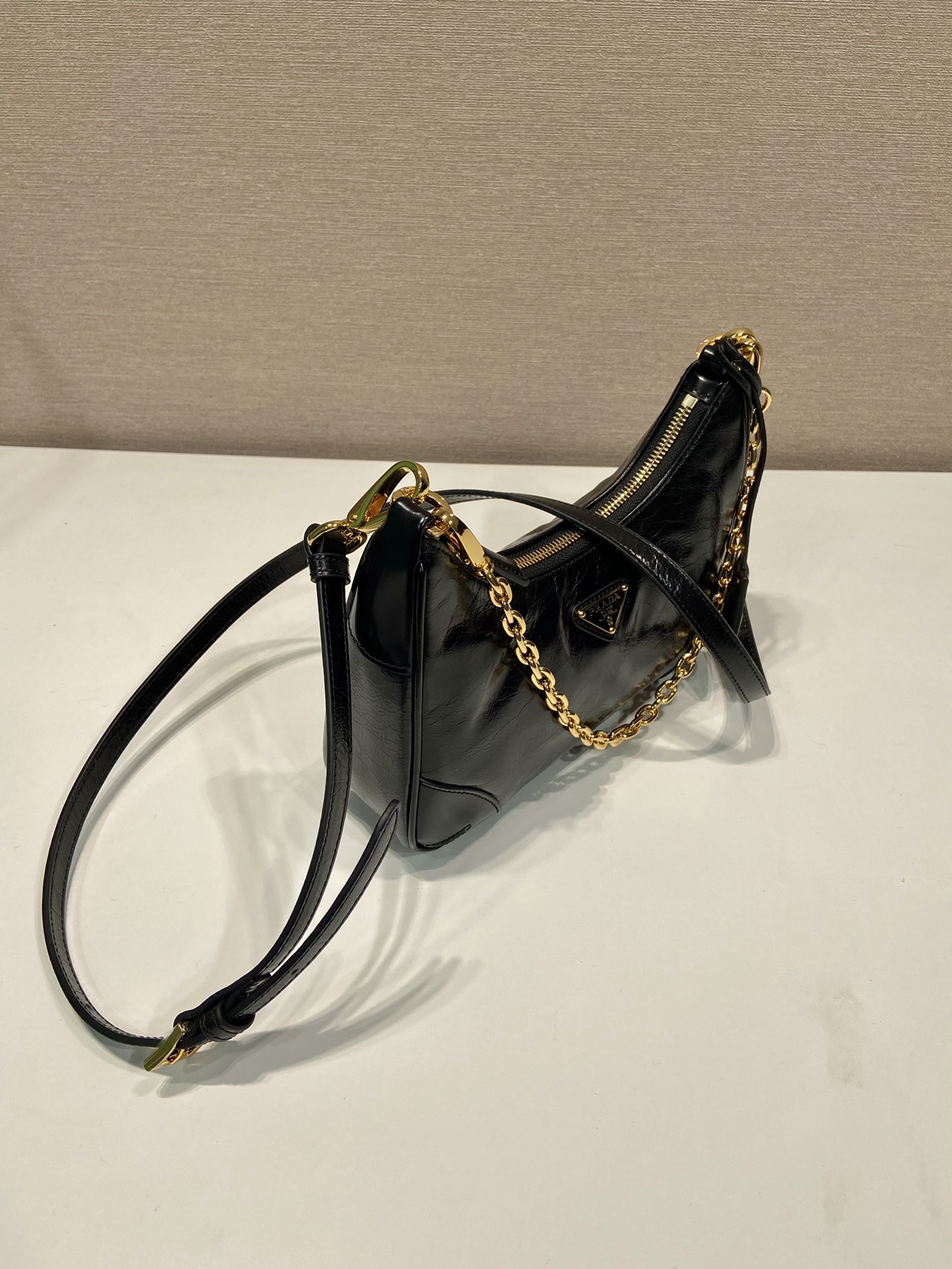 Pra*a hobo bag