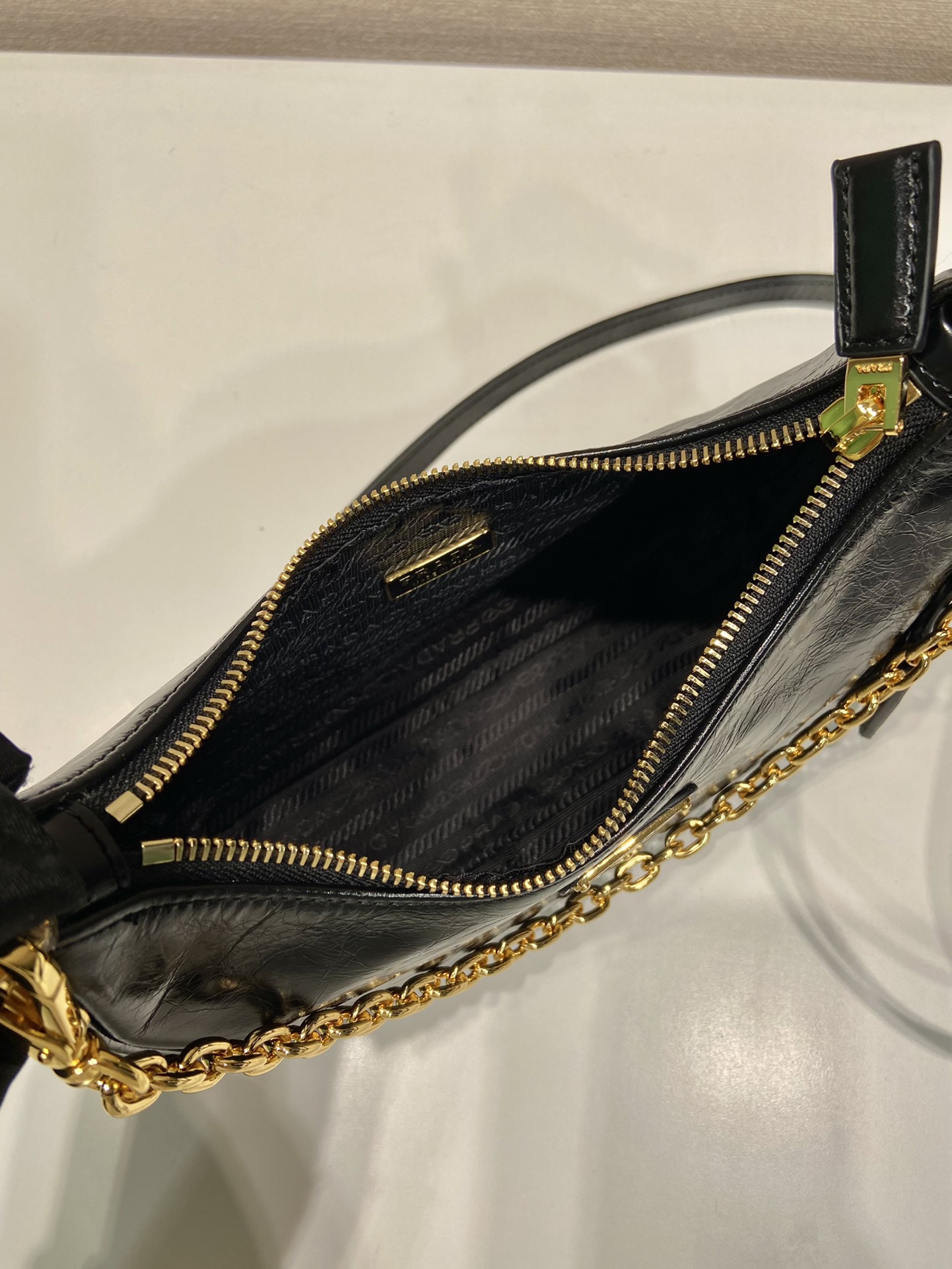Pra*a hobo bag