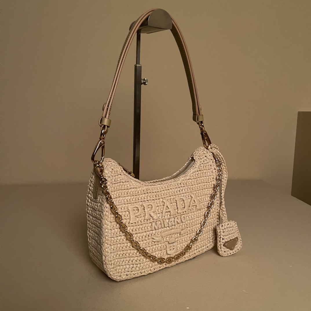Pra*a hobo bag