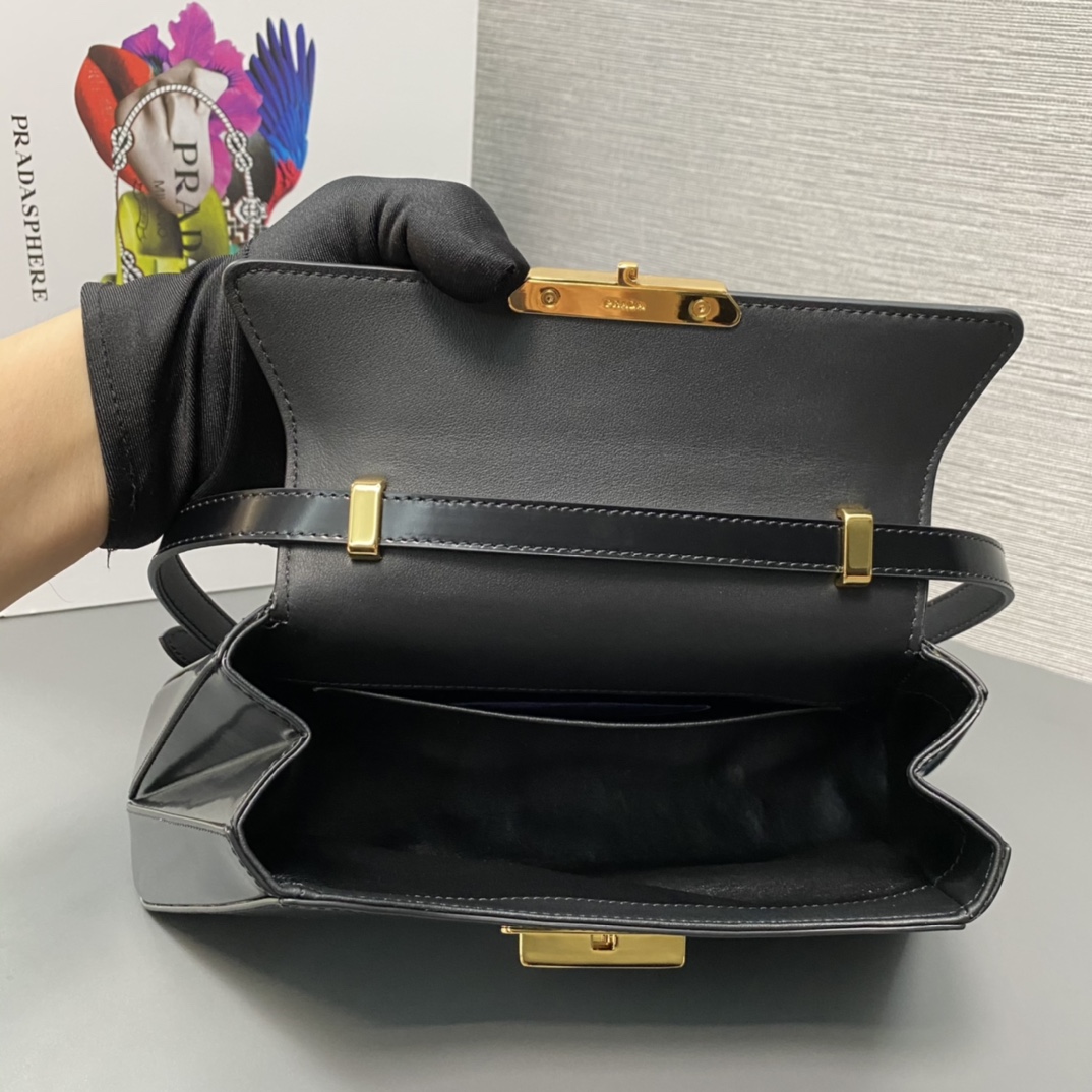 Pra*a medium brushed leather handbag