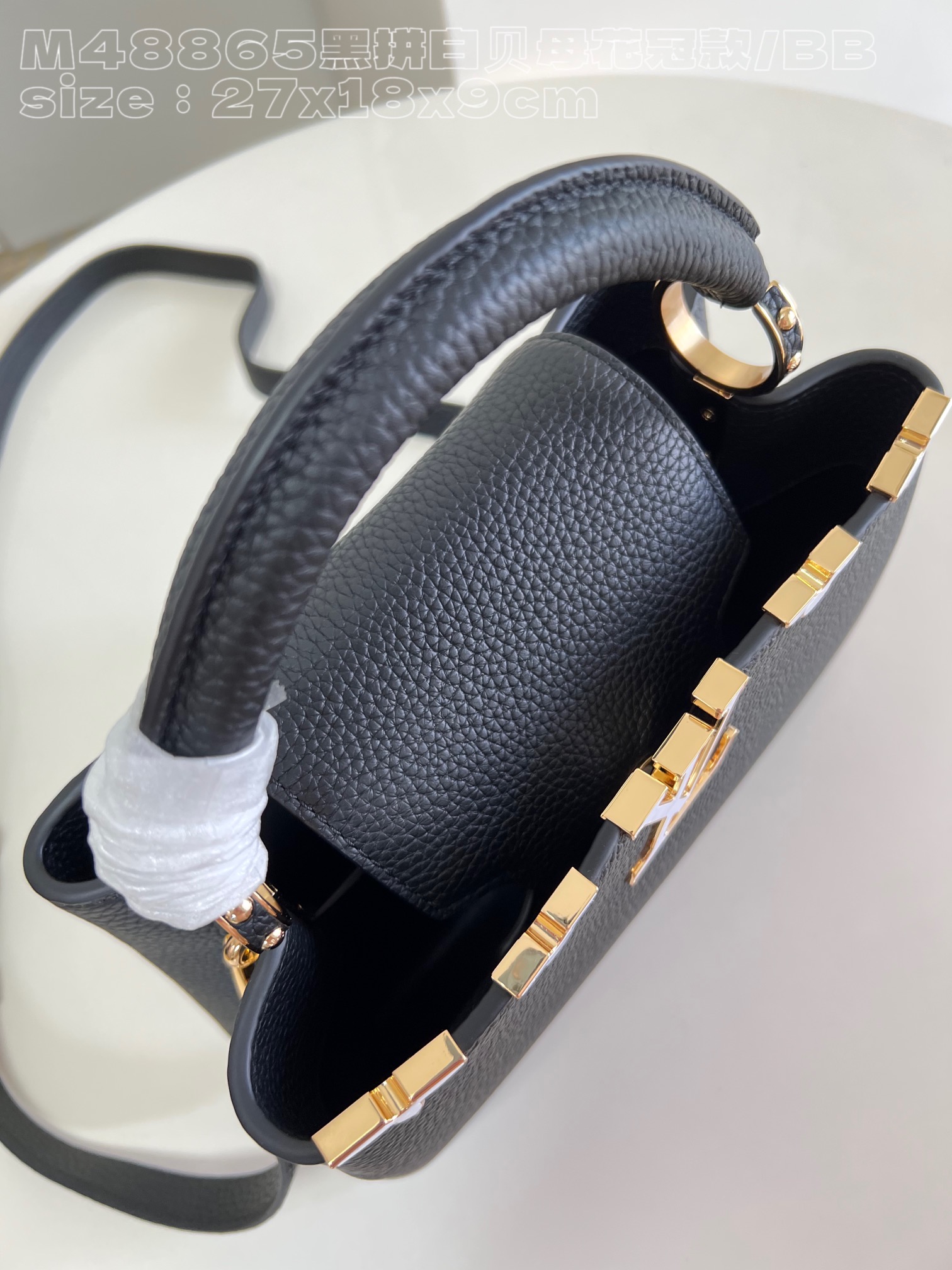 l**is V*t*n capucines bb handbag