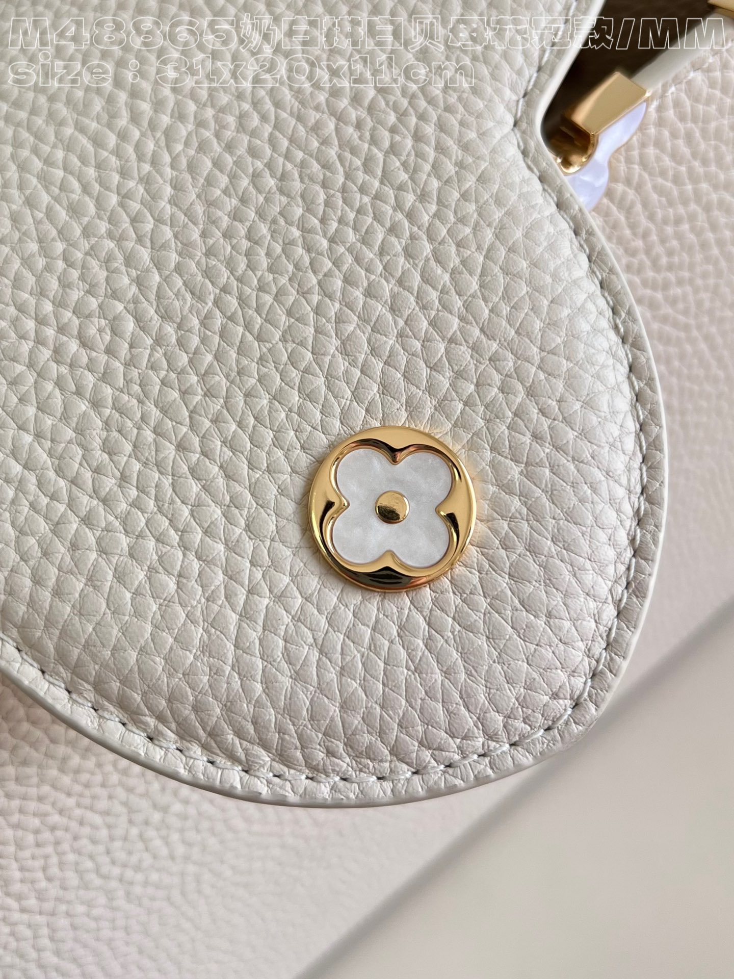 l**is V*t*n capucines mm handbag