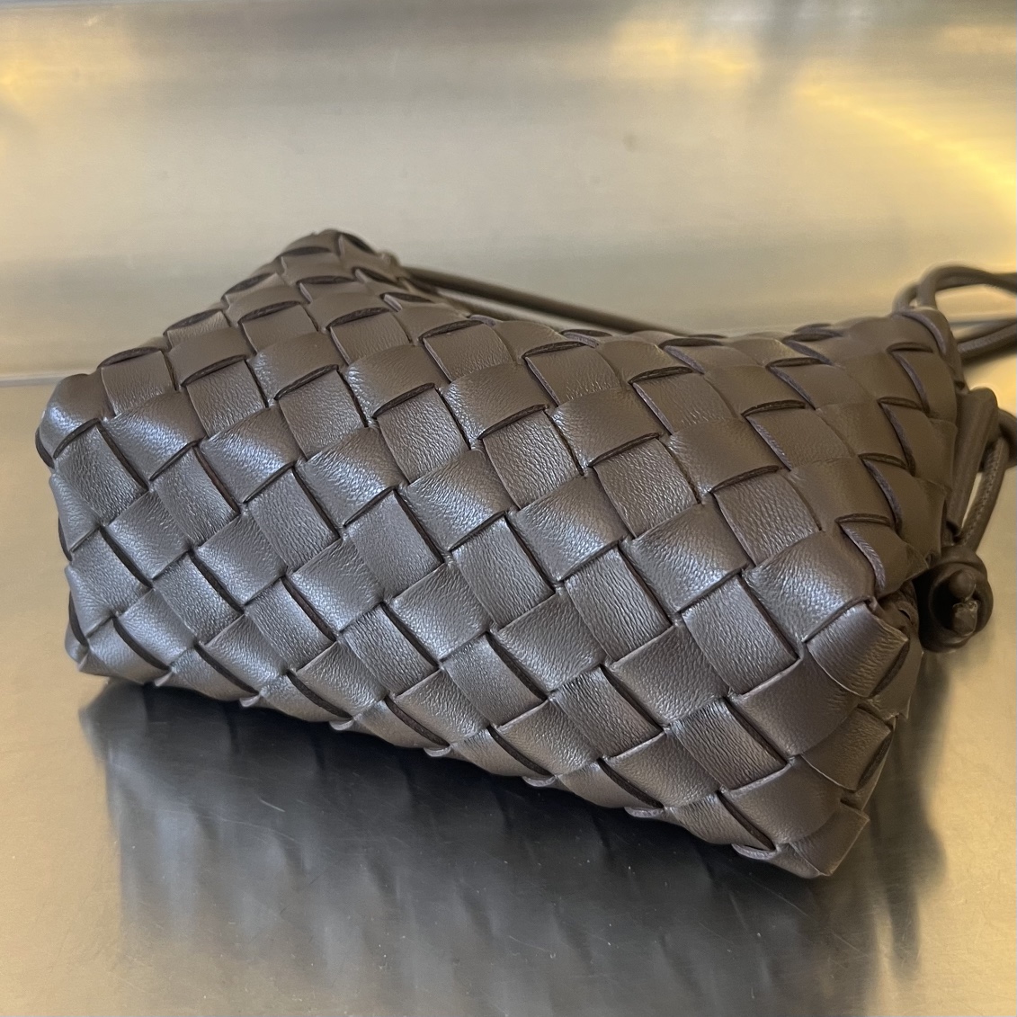 bo*te*ga Ve*ne*ta mini loop camera bag