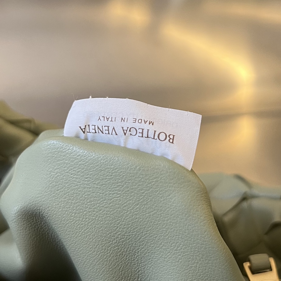 bo*te*ga Ve*ne*ta small gemelli