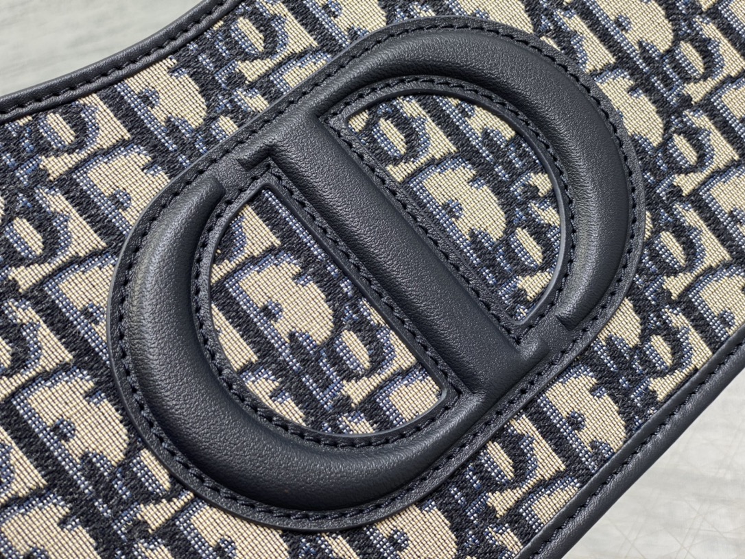 D*or cd signature hobo mini bag
