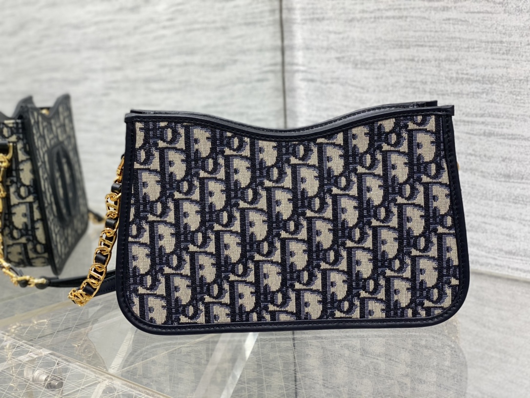 D*or cd signature hobo mini bag