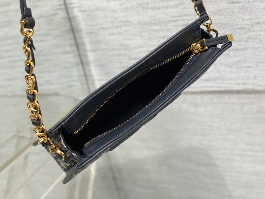 D*or cd signature hobo mini bag