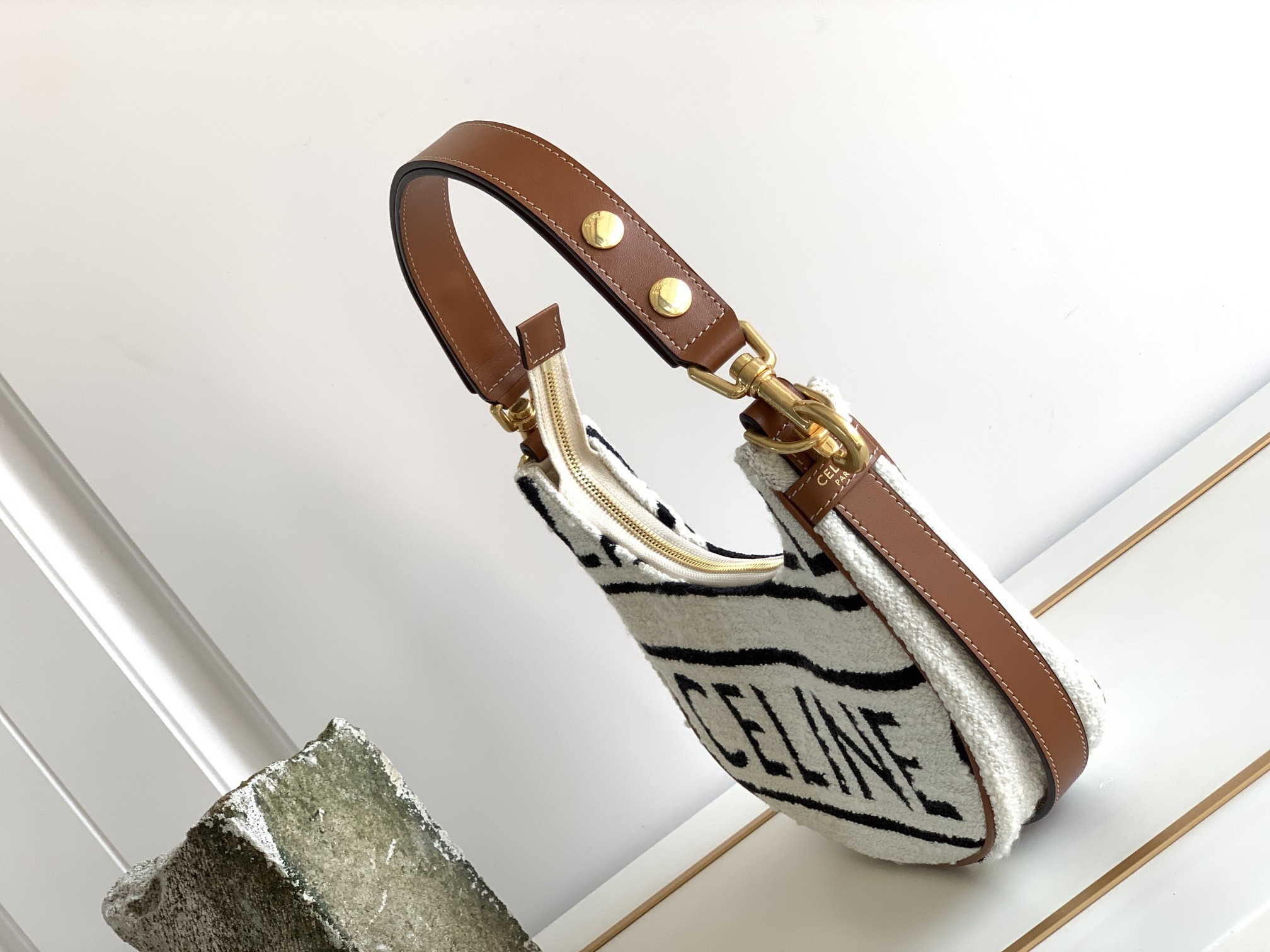 Ce**e ava bag