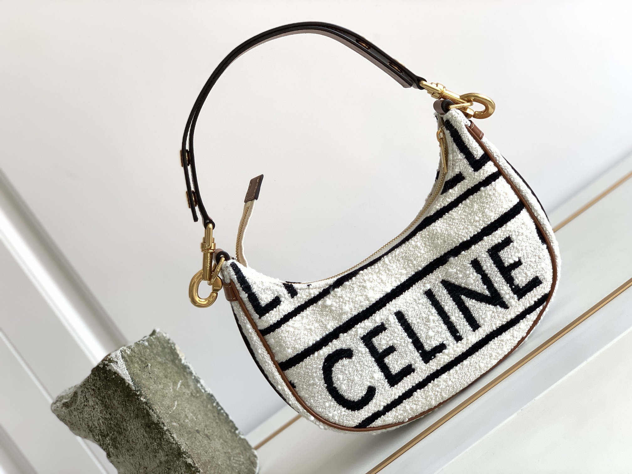 Ce**e ava bag